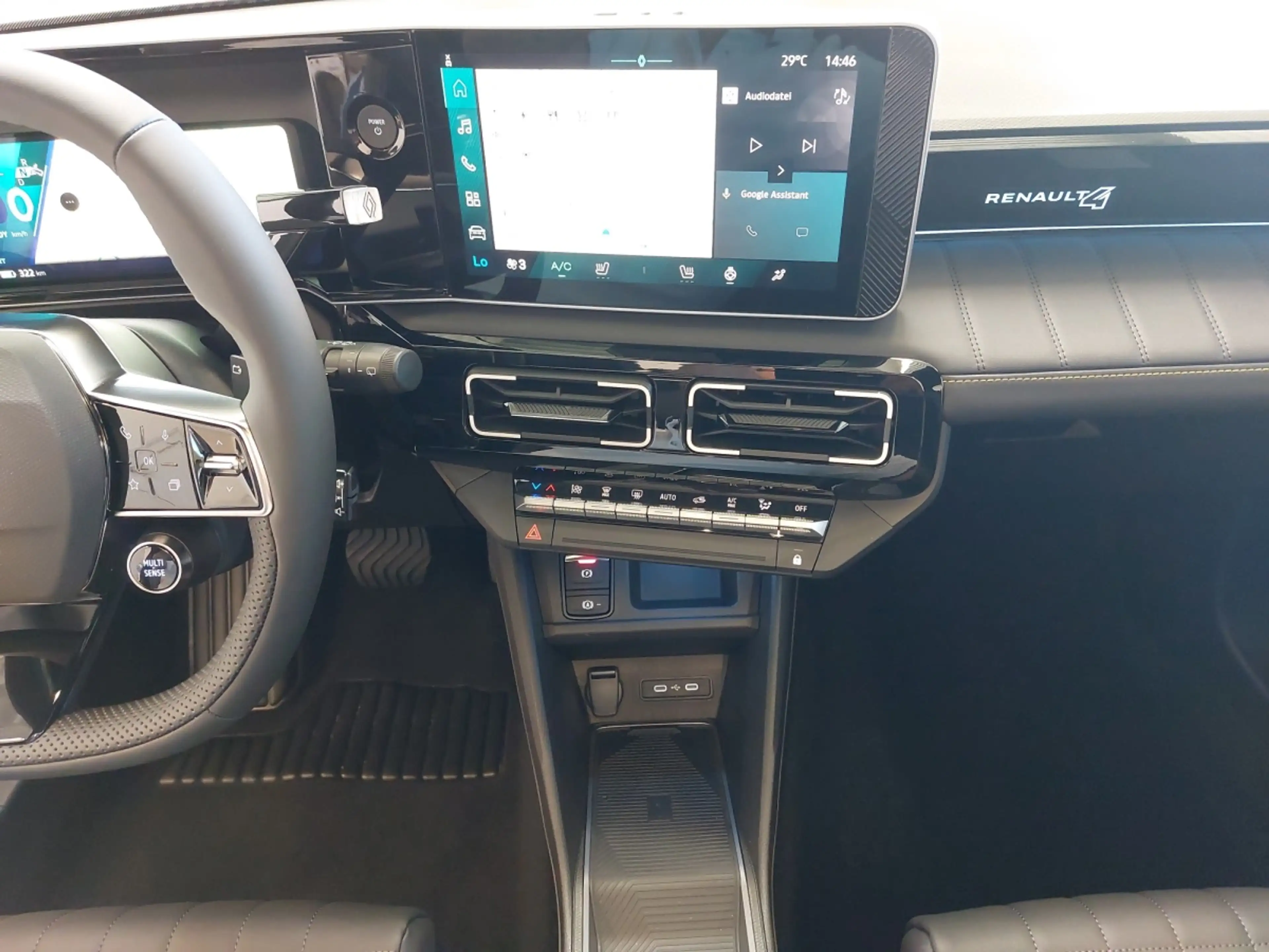 Renault R 4 E-Tech 150 PS 52kWh Comfort Range Iconic Plein Sud — photo 9