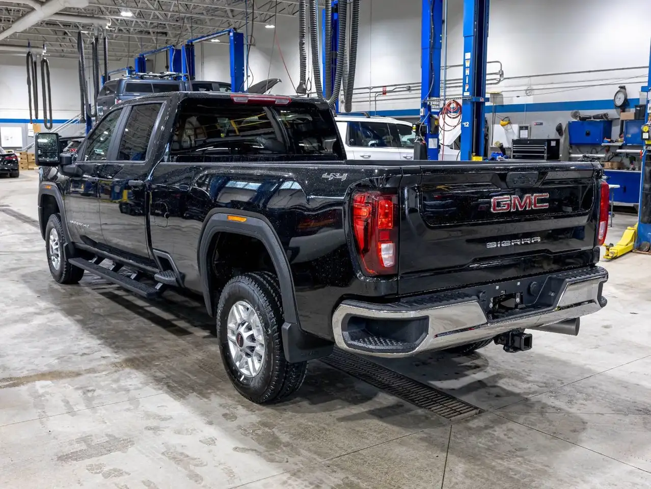 GMC Sierra 2500HD снимка GMC Sierra 2500HD