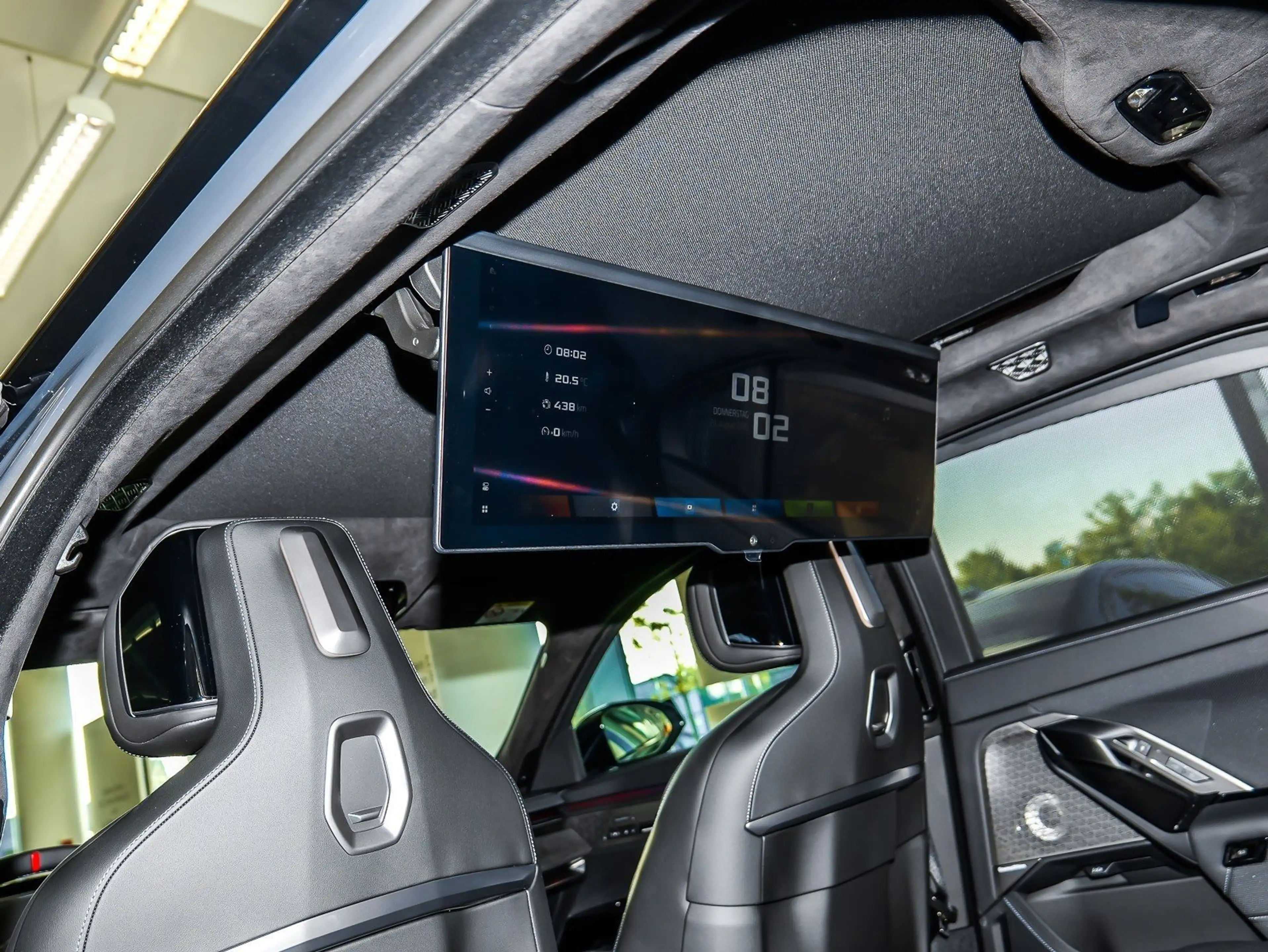 BMW i7 M70 xDrive MSport + Pano + Standh. + B/W + 22" — photo 11