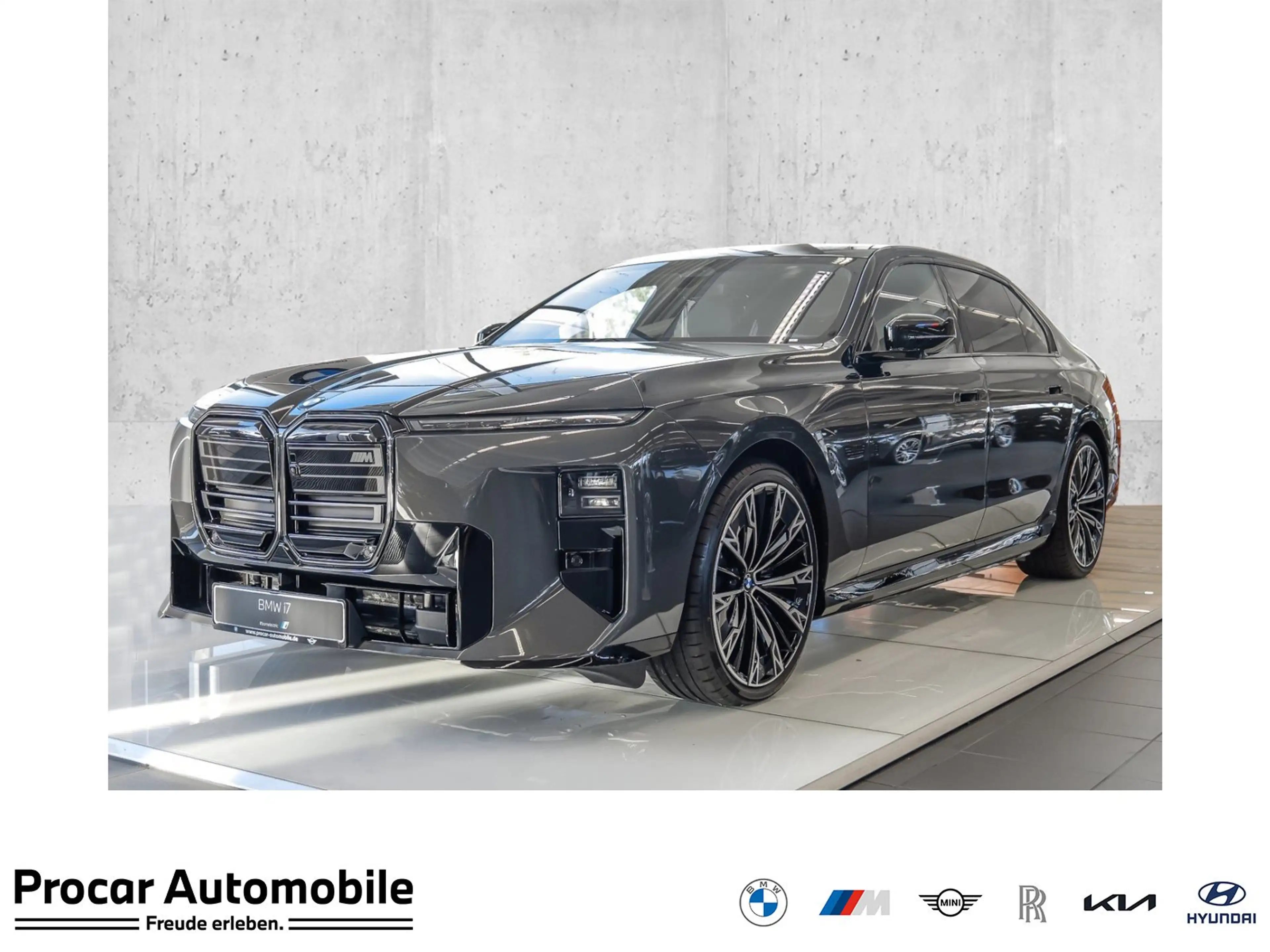 BMW i7 M70 xDrive MSport + Pano + Standh. + B/W + 22"