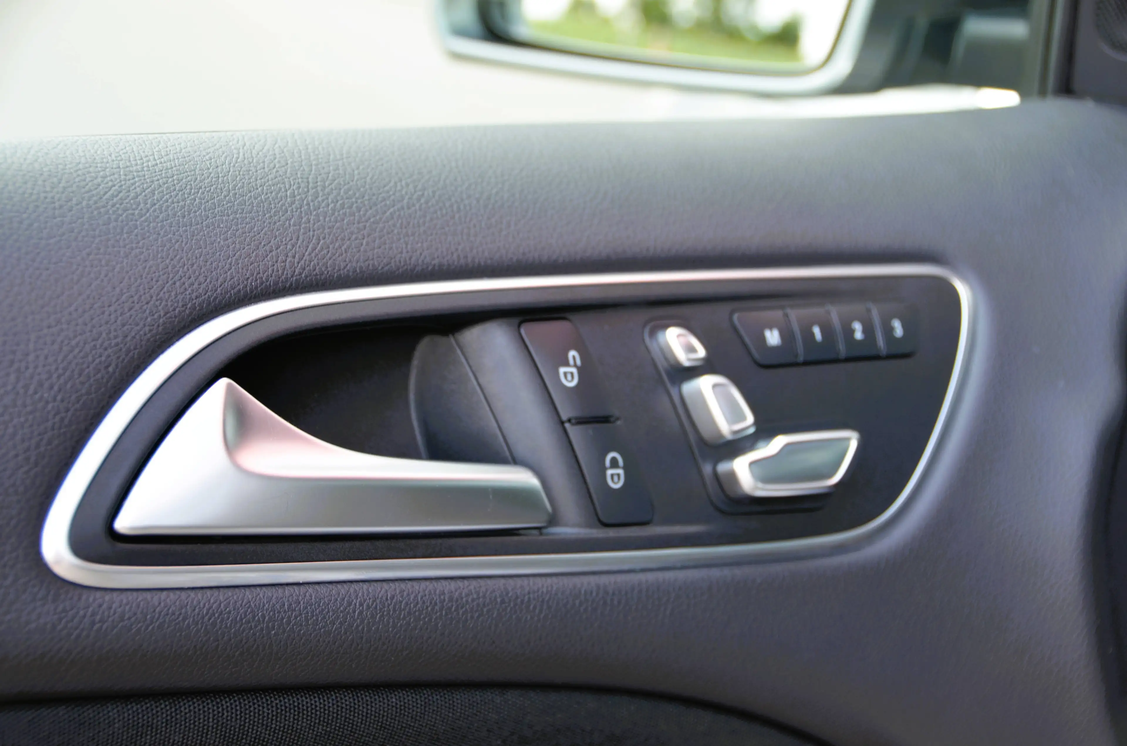 Mercedes-Benz B 220 4-Matic * GPS * PANO * STEPTRONIC * SPORT * LED * TREKHAAK * PDC * — photo 6