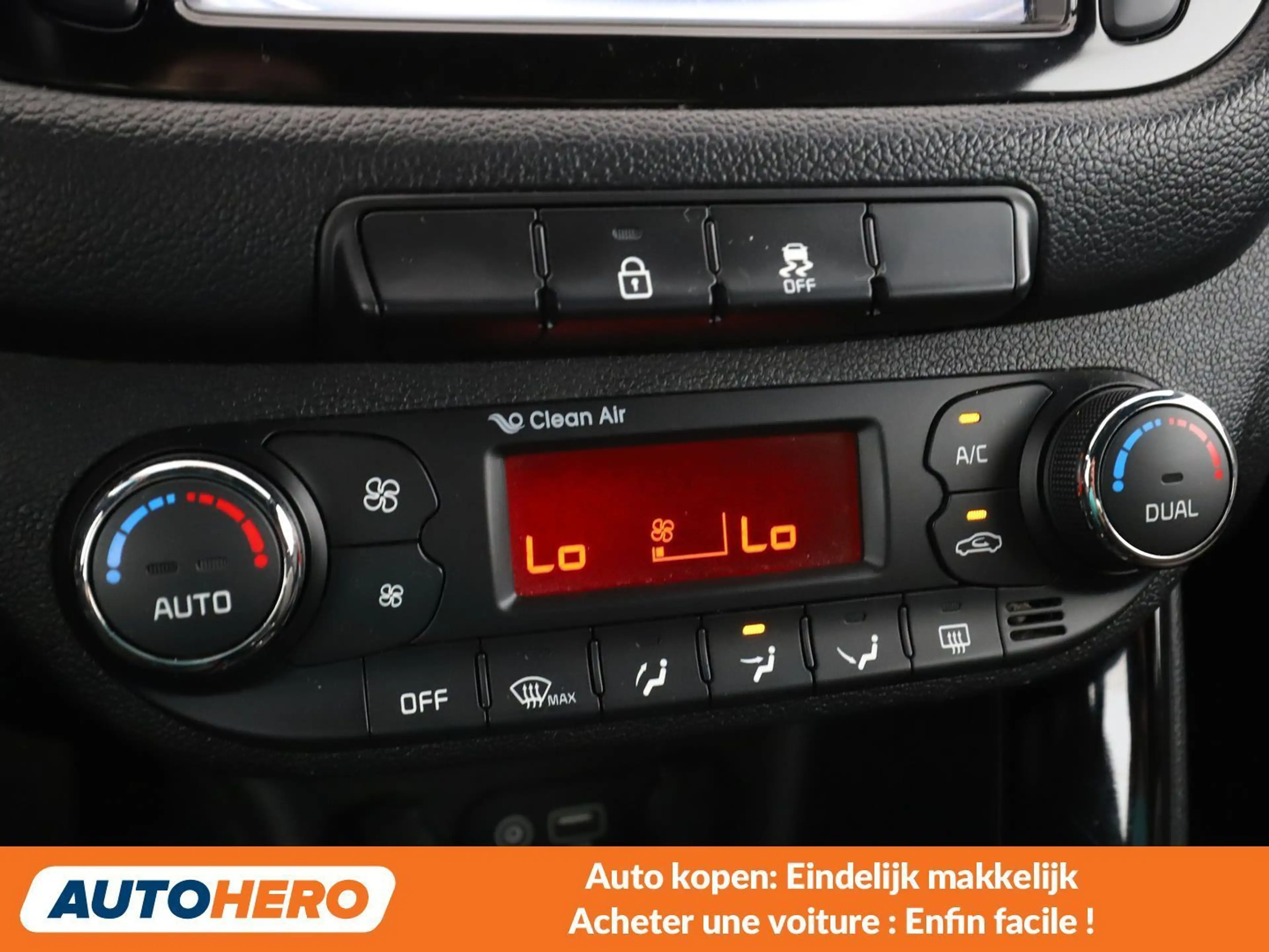 Kia ProCeed / pro_cee'd 1.0 TGDI Concept — photo 11