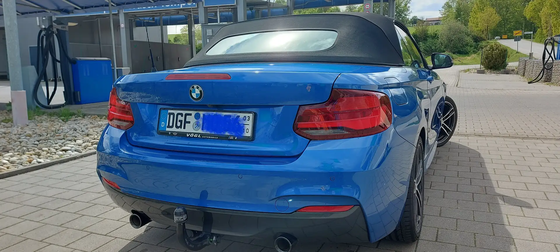 BMW 240 M240i Cabrio Aut. Modrá - 2