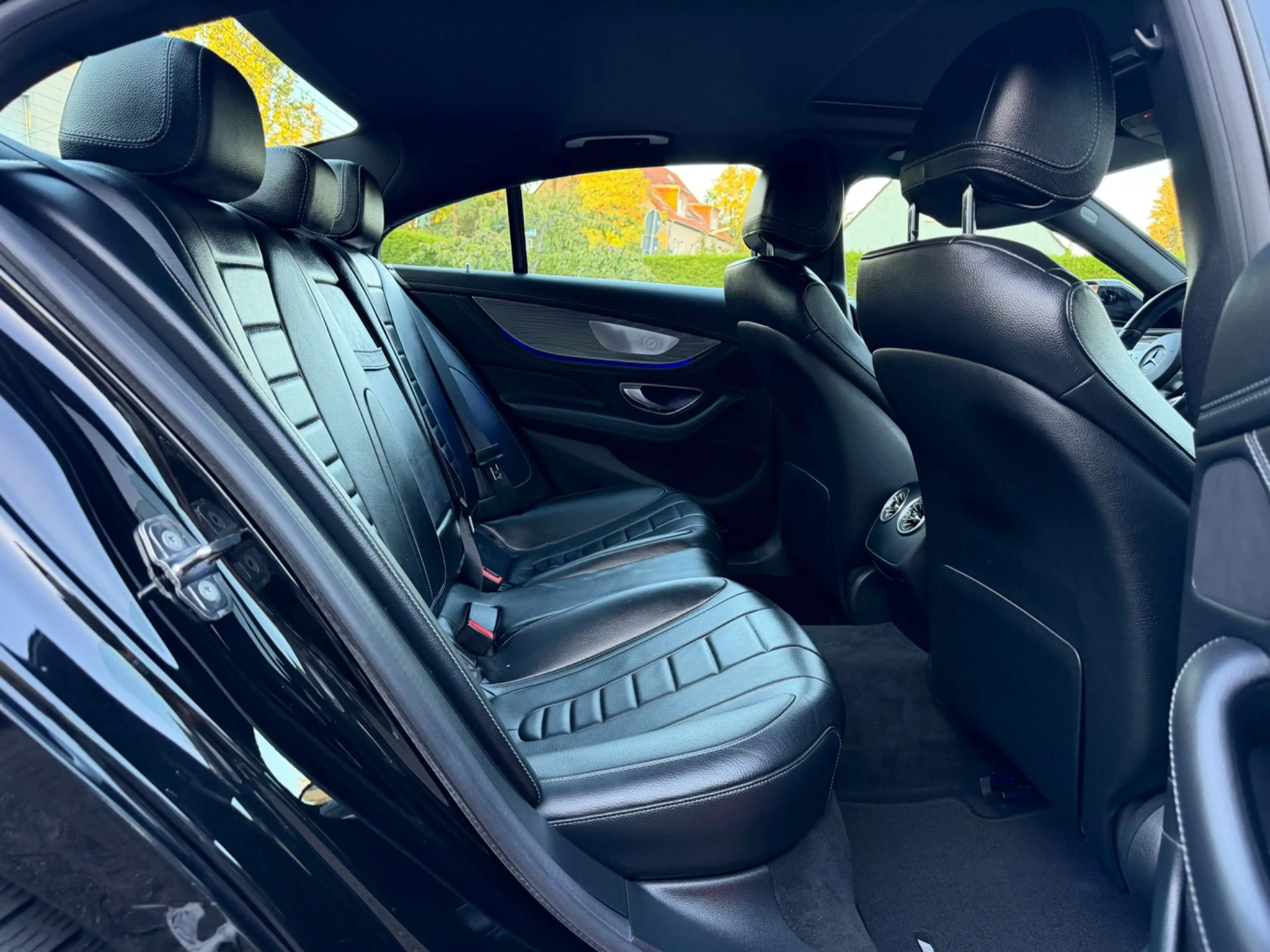 Mercedes-Benz CLS 350 d AMG Line 4Matic  | AIRMATIC | DISTR | BURMESTER — photo 24