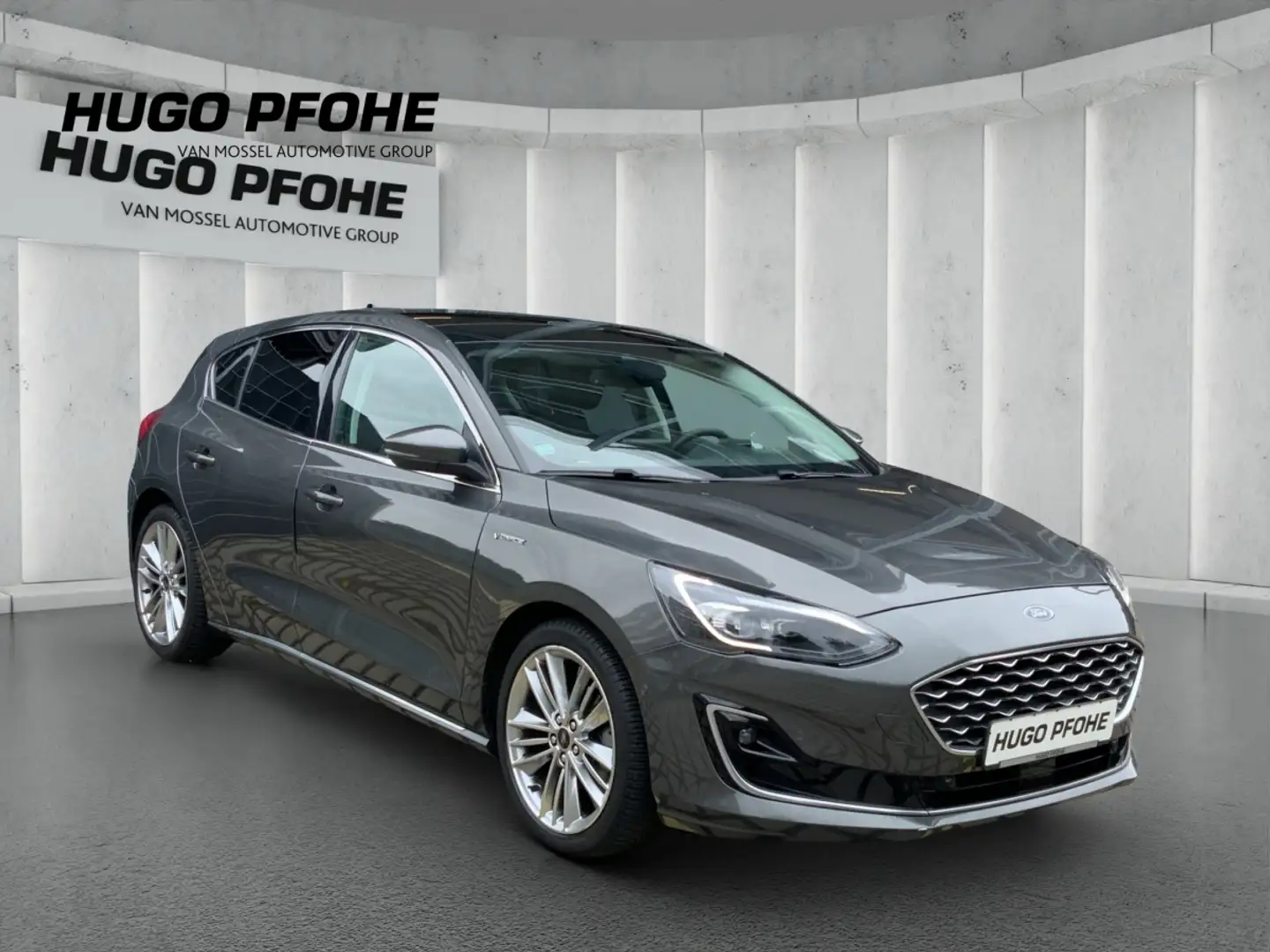 Ford Focus Vignale 1.5 EcoBoost Autom. ACC LED Pano B&O ACC P Grau - 2