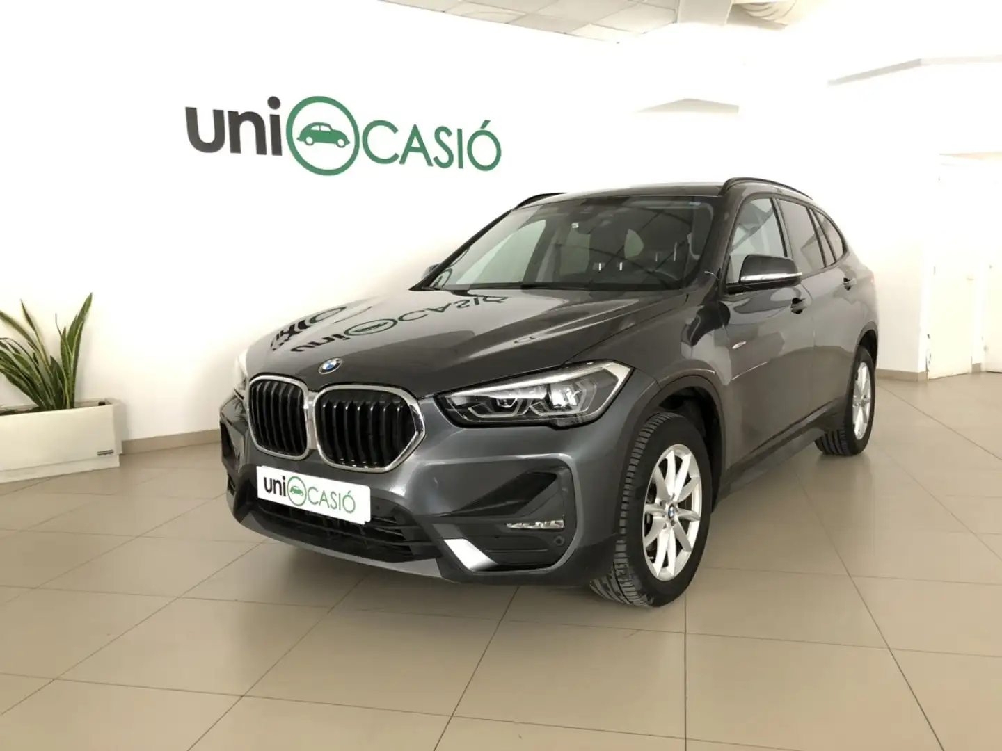 BMW X1 sDrive 16dA - 1