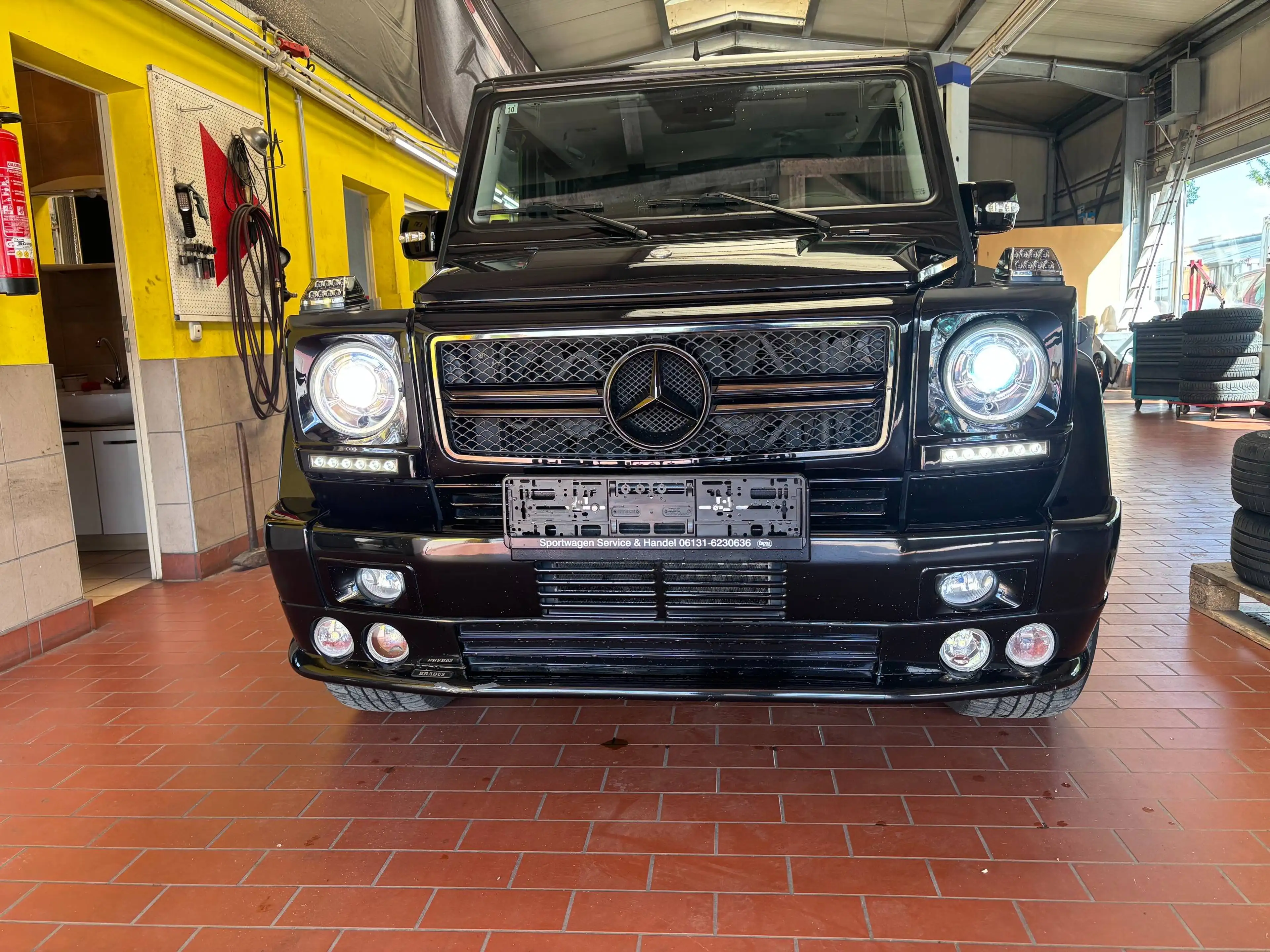Mercedes-Benz G 500 G V8 Lang/Brabus Optik/Leder/Schiebed/AHK 3,5t/MwSt — photo 4