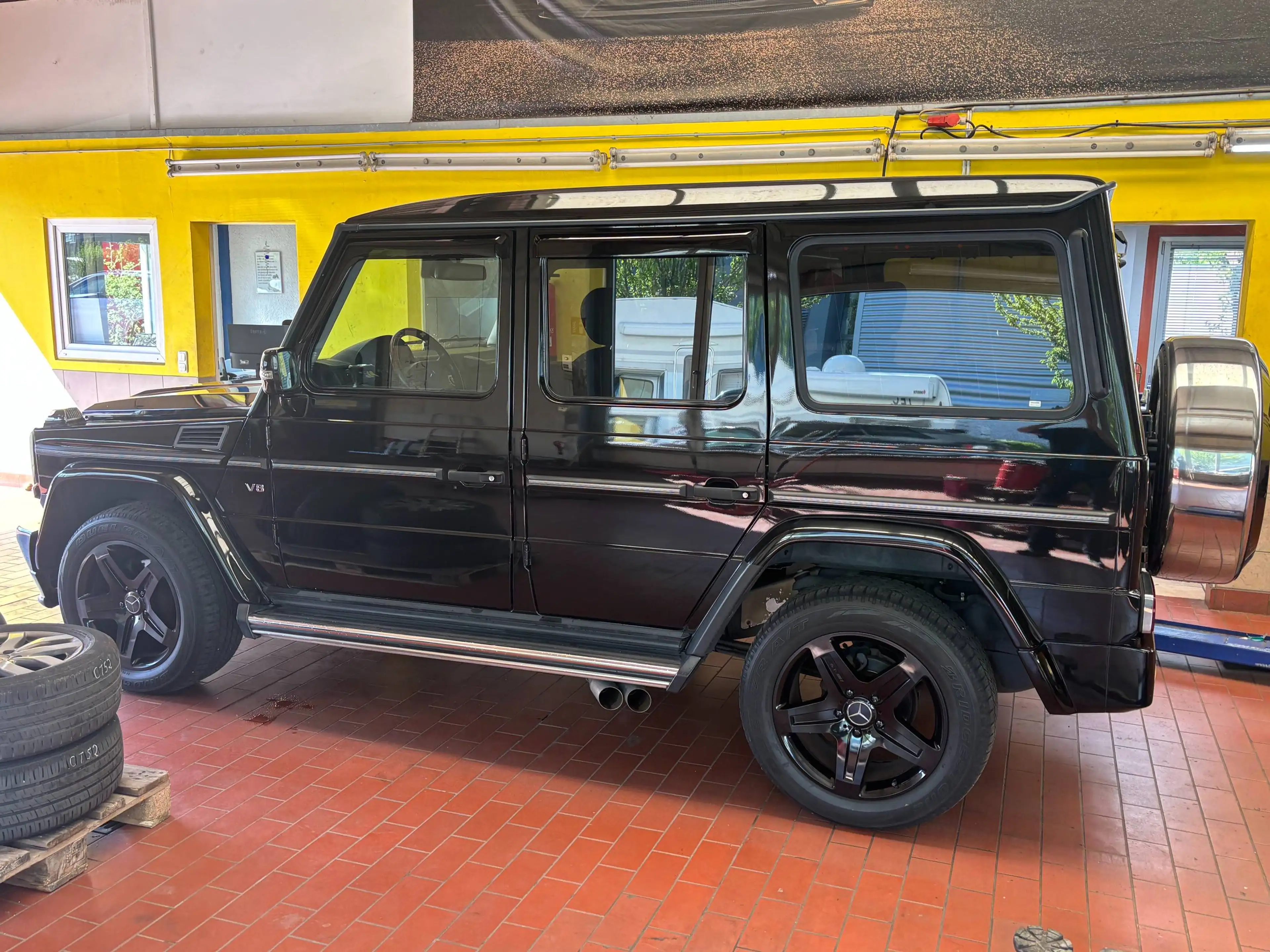 Mercedes-Benz G 500 G V8 Lang/Brabus Optik/Leder/Schiebed/AHK 3,5t/MwSt — photo 8
