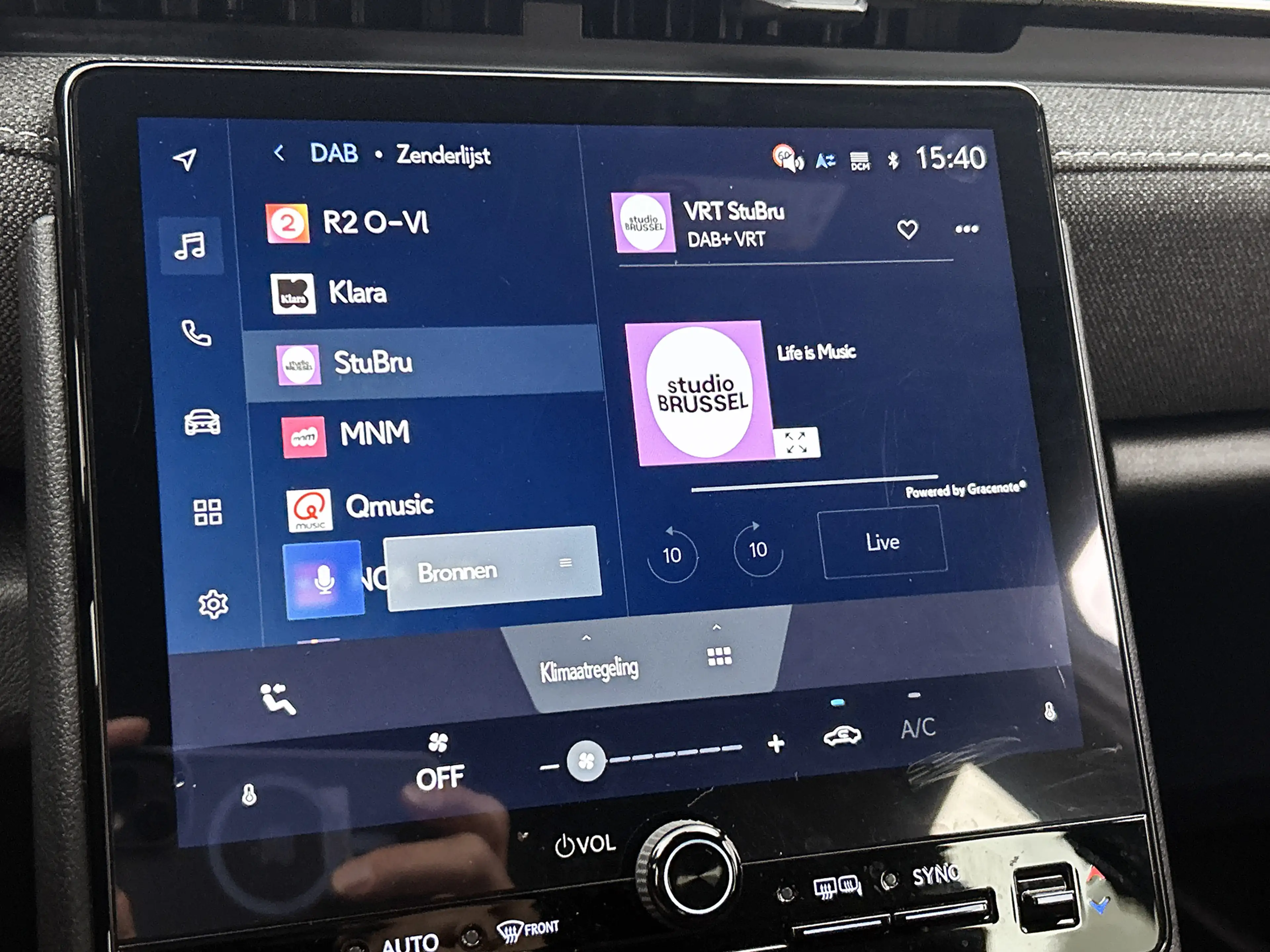 Lexus LBX 2WD | BTW voertuig | Navigatie | Apple CarPlay/And — photo 9