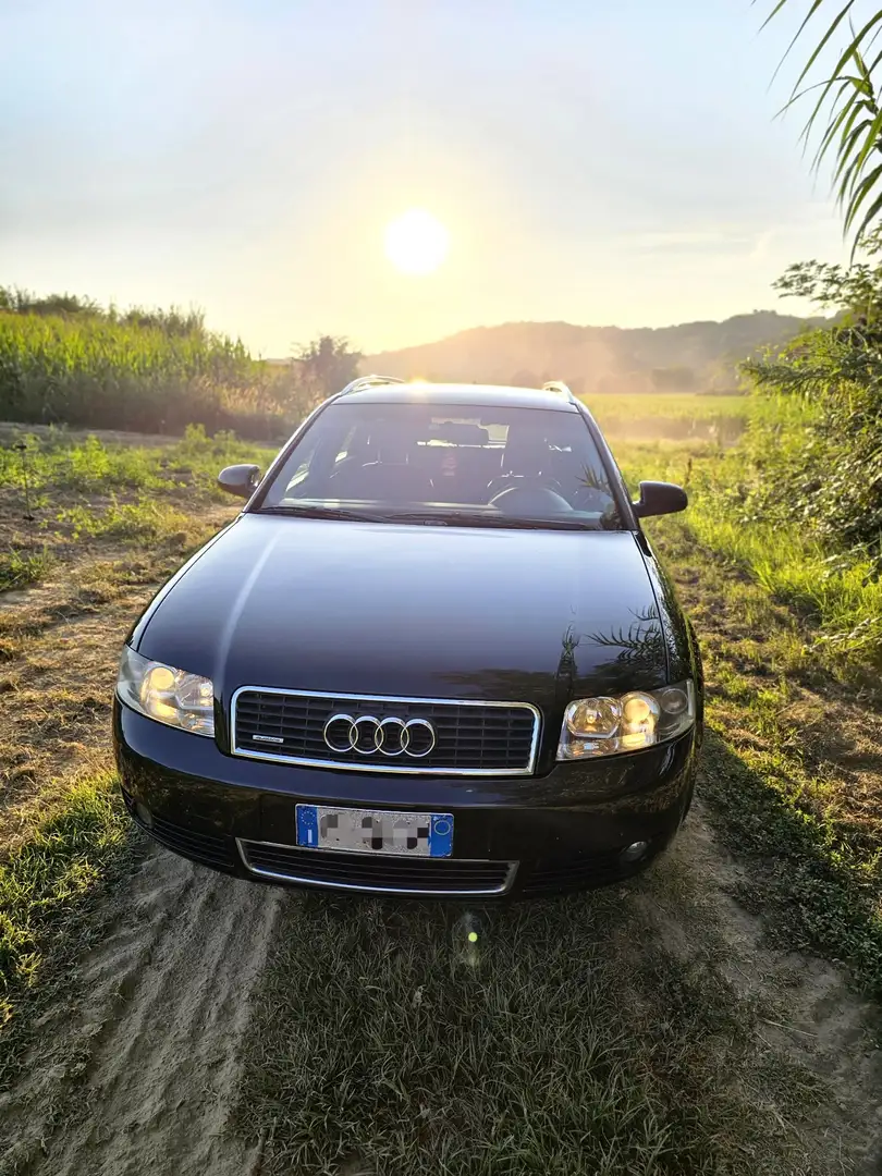 Audi A4 Avant 1.9 tdi QUATTRO 130cv GANCIO TRAINO - 2