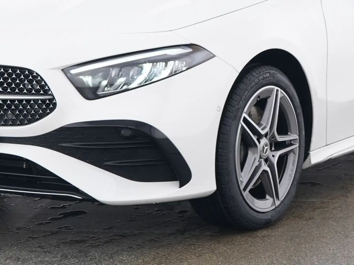 Mercedes-Benz A 250 e AMG Advanced Plus MBUX/Dist/LED/Tot/Kame Weiß - 2