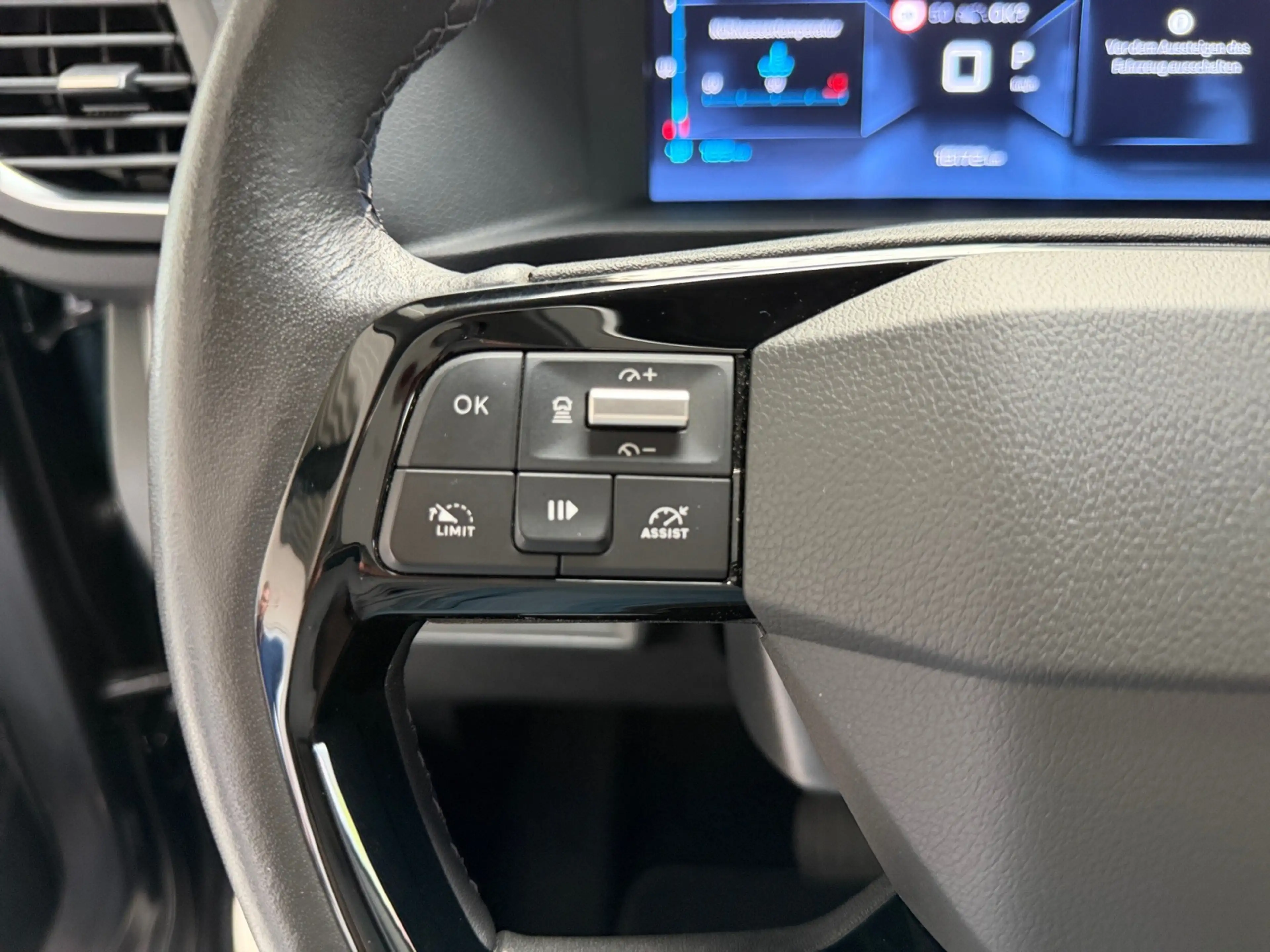 Citroen Spacetourer MAX XL DESIGN VIP+LEDER+PANO+NAV+DAB — photo 14
