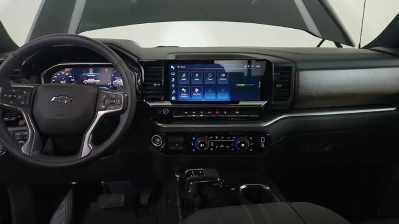 Chevrolet Silverado 1500 снимка Chevrolet Silverado 1500