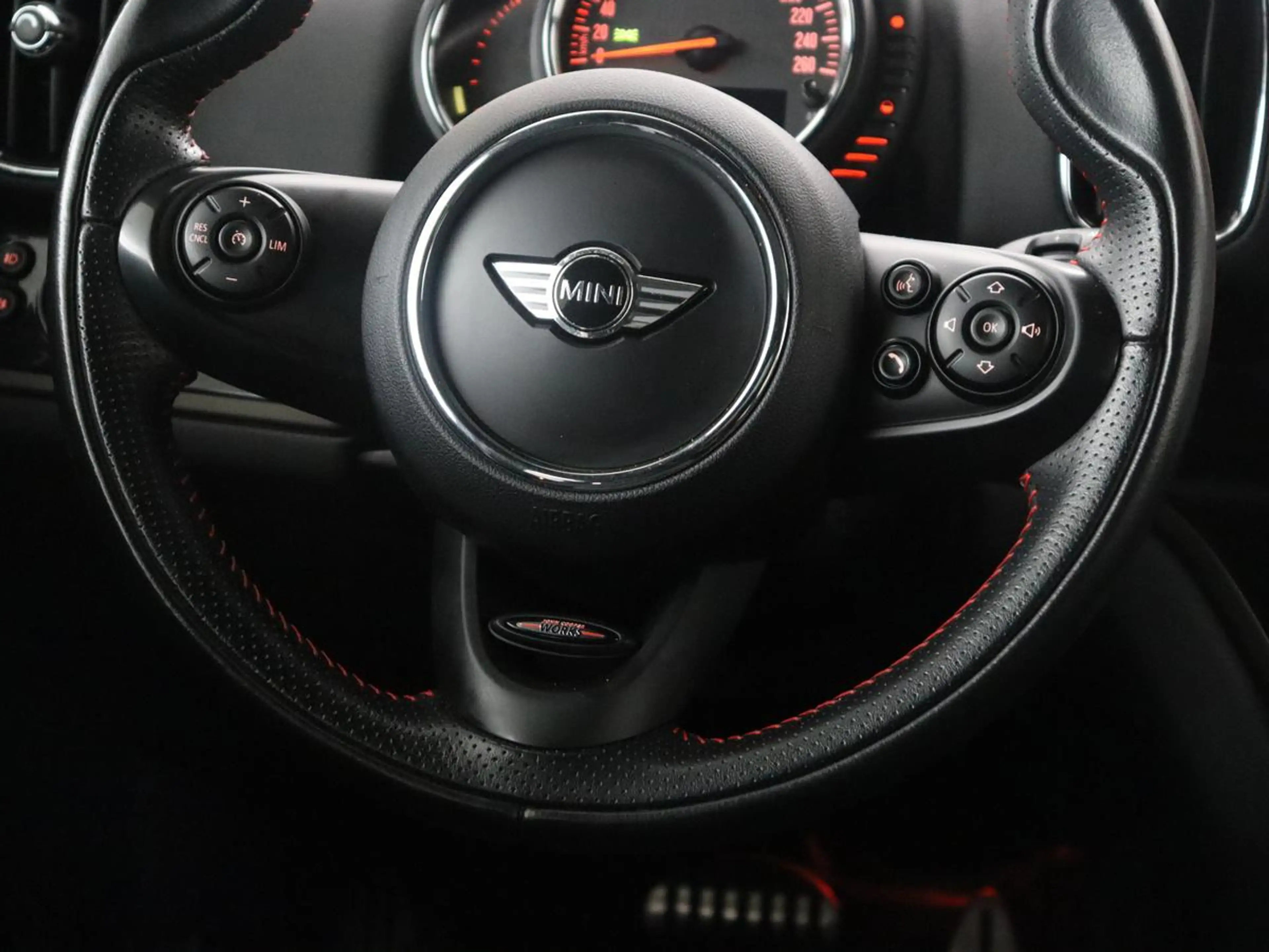 MINI Cooper SE Countryman 1.5 ALL4 Chili | Panoramadak | Half leder | Cruise — photo 8