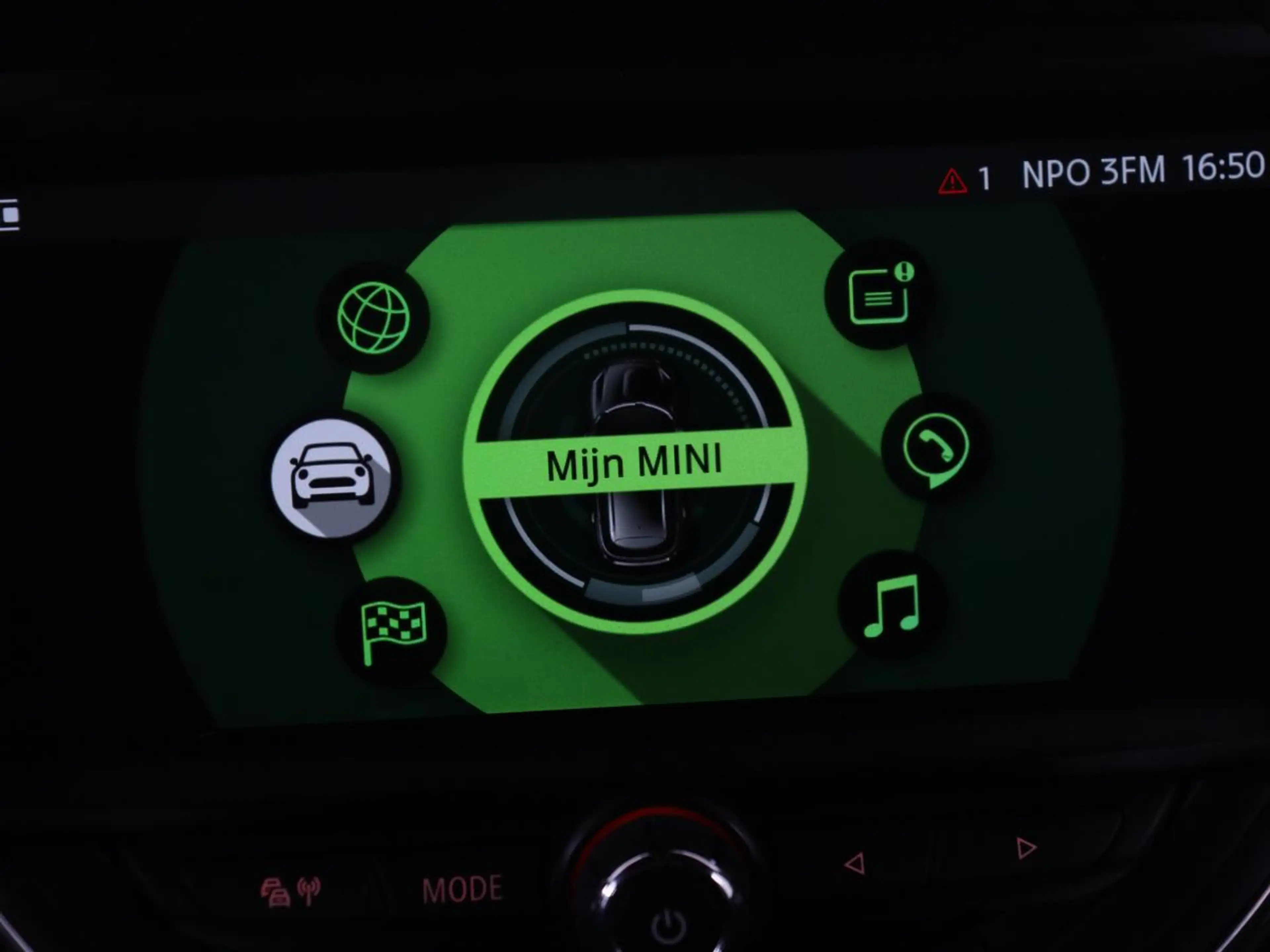 MINI Cooper SE Countryman 1.5 ALL4 Chili | Panoramadak | Half leder | Cruise — photo 33