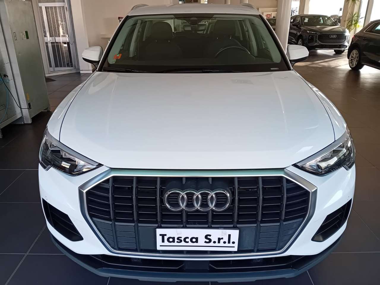 Audi Q3 1.5 tfsi mhev Business s-tronic