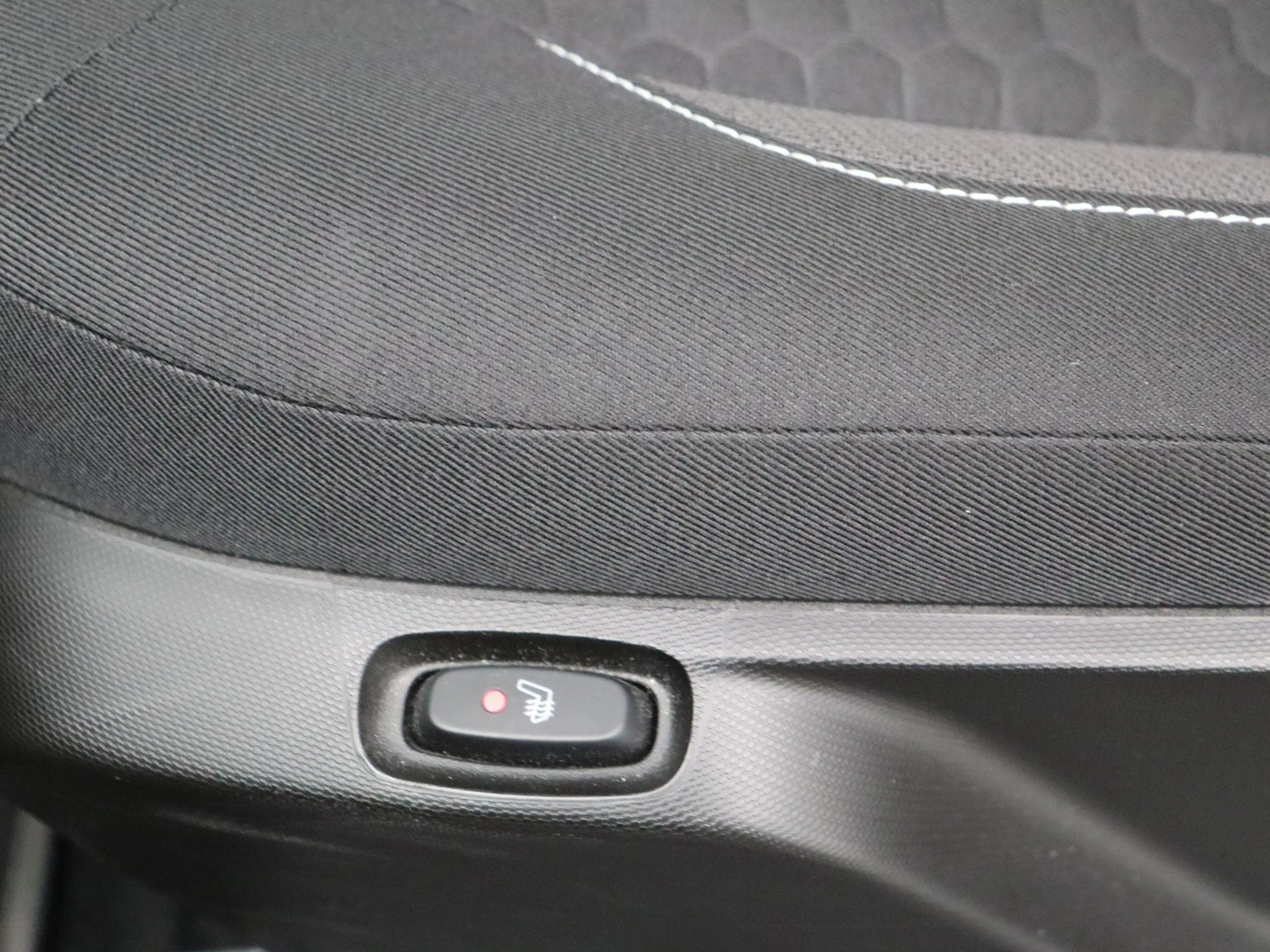 smart forTwo coupé EQ Comfort — photo 12