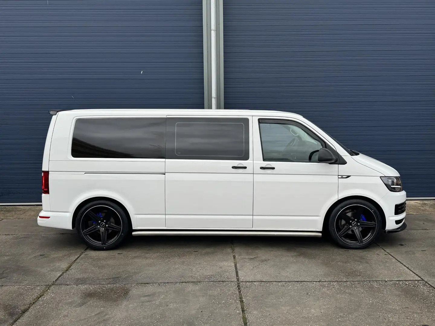 Volkswagen T6 Transporter 2.0 TDI L2H1 Trendline DUBBEL CABINE / AIRCO / LEE Blanc - 2