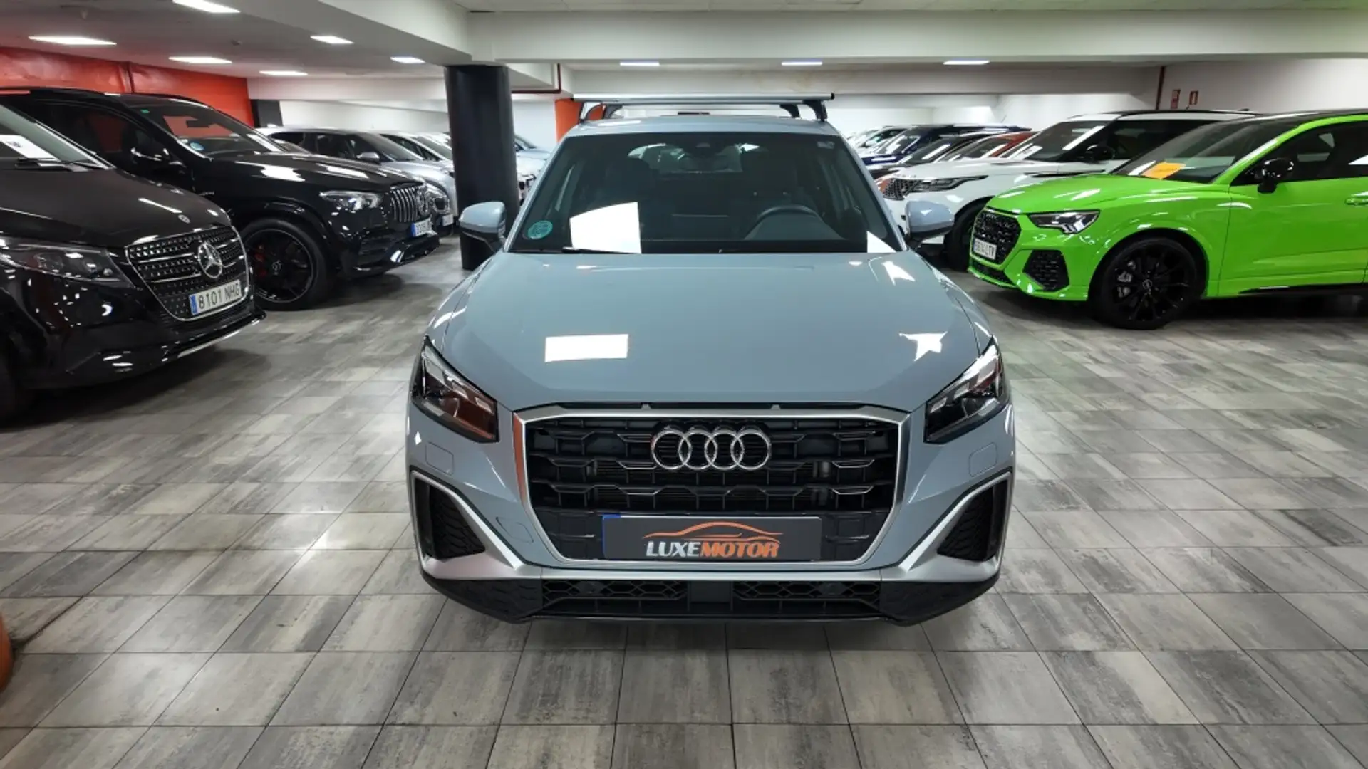 Audi Q2 35 TFSI Advanced S tronic 110kW Gris - 2