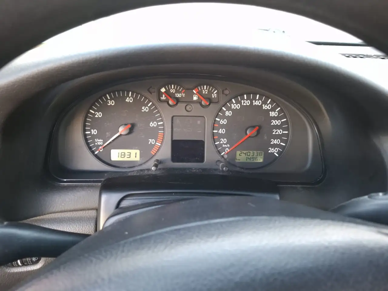 Volkswagen Passat 1.6, foto 6