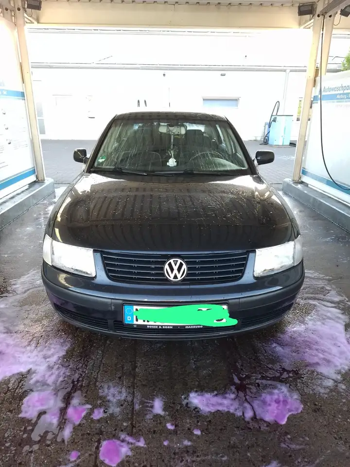 Volkswagen Passat 1.6, foto 1