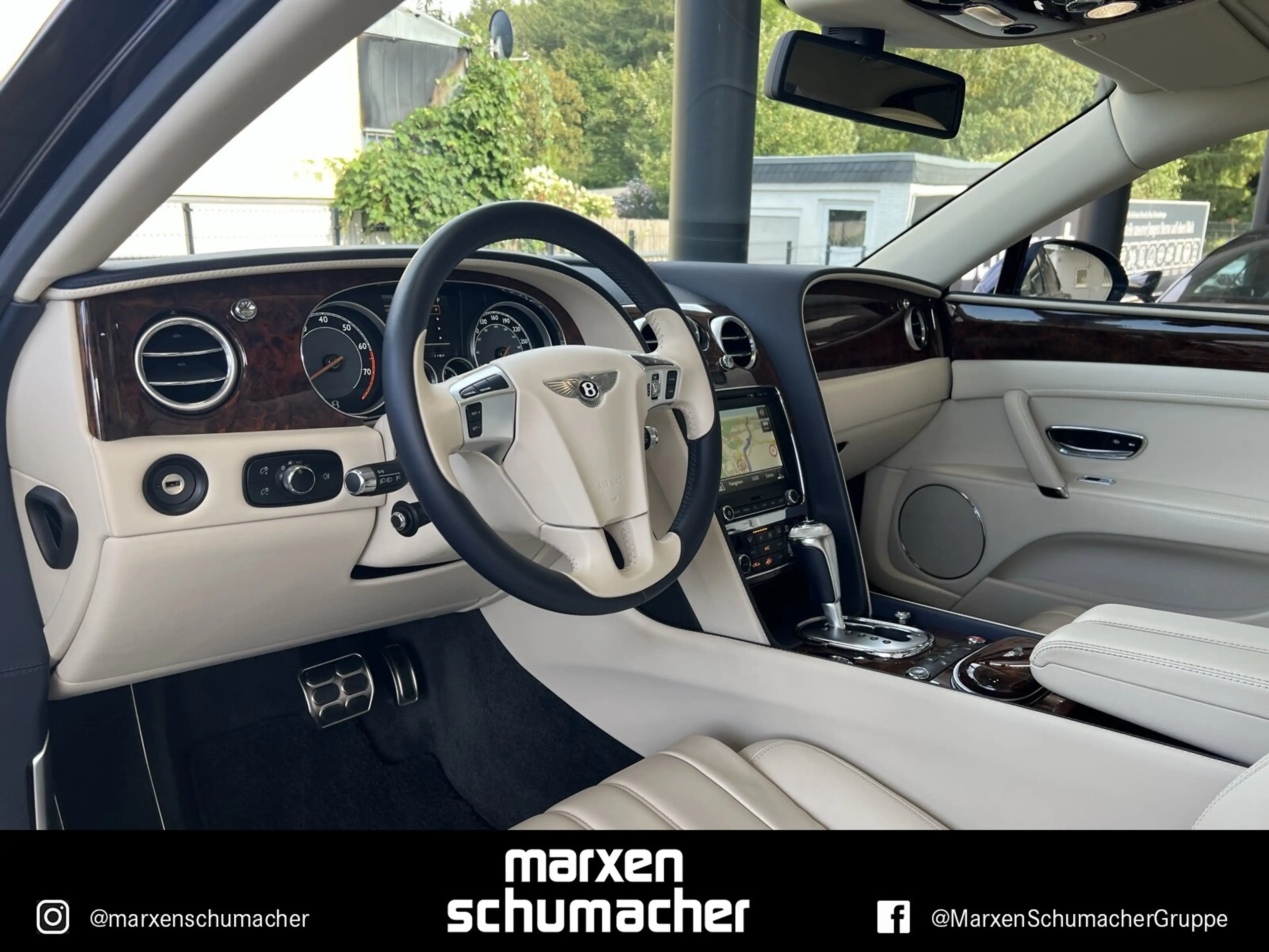 Bentley Flying Spur Flying Spur W12 — photo 8