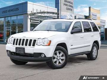 Laredo 4D Utility 4WD