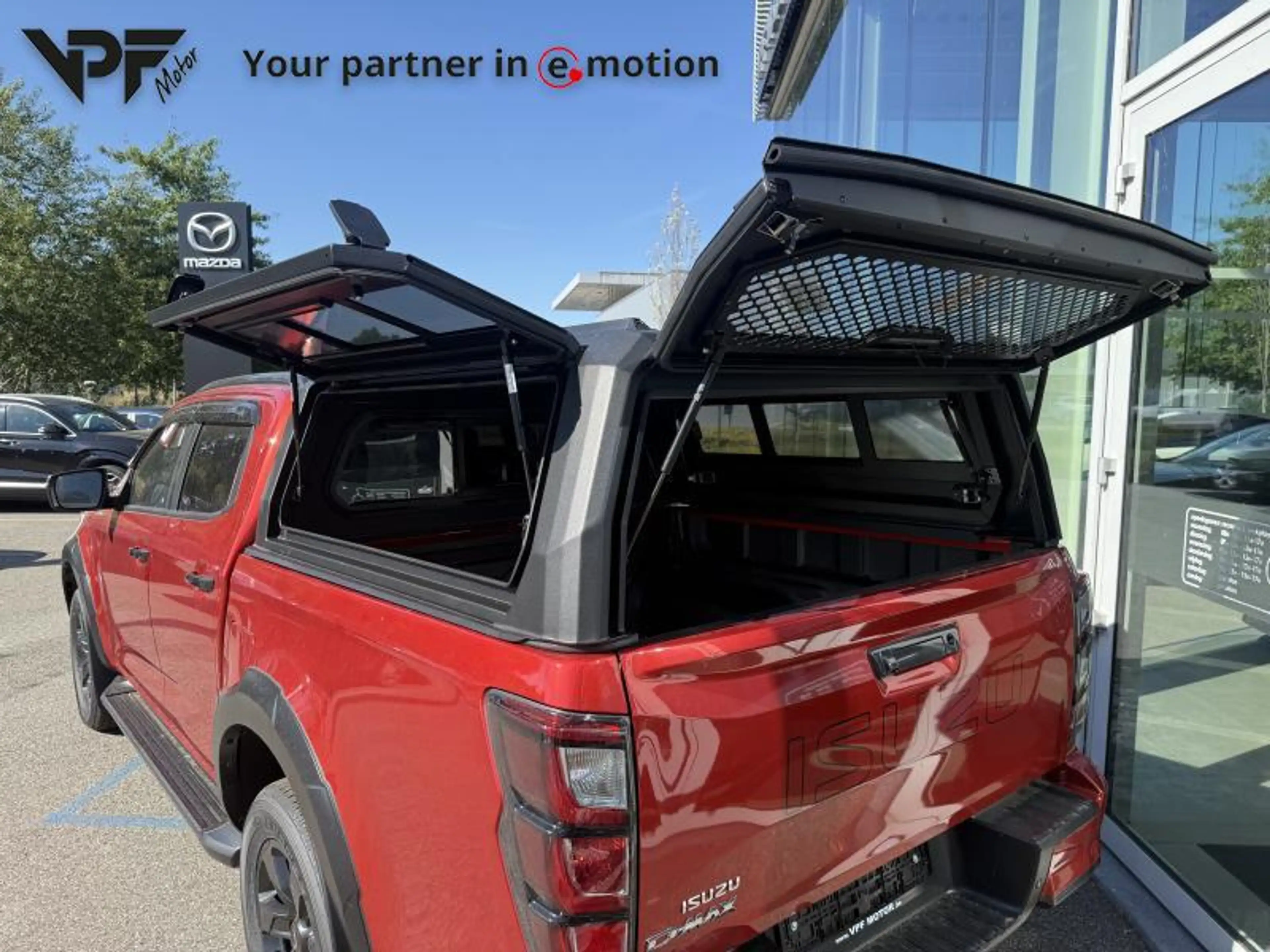 Isuzu D-Max V-Cross Hardtop/trekhaak/Bullbar/Fender — photo 15