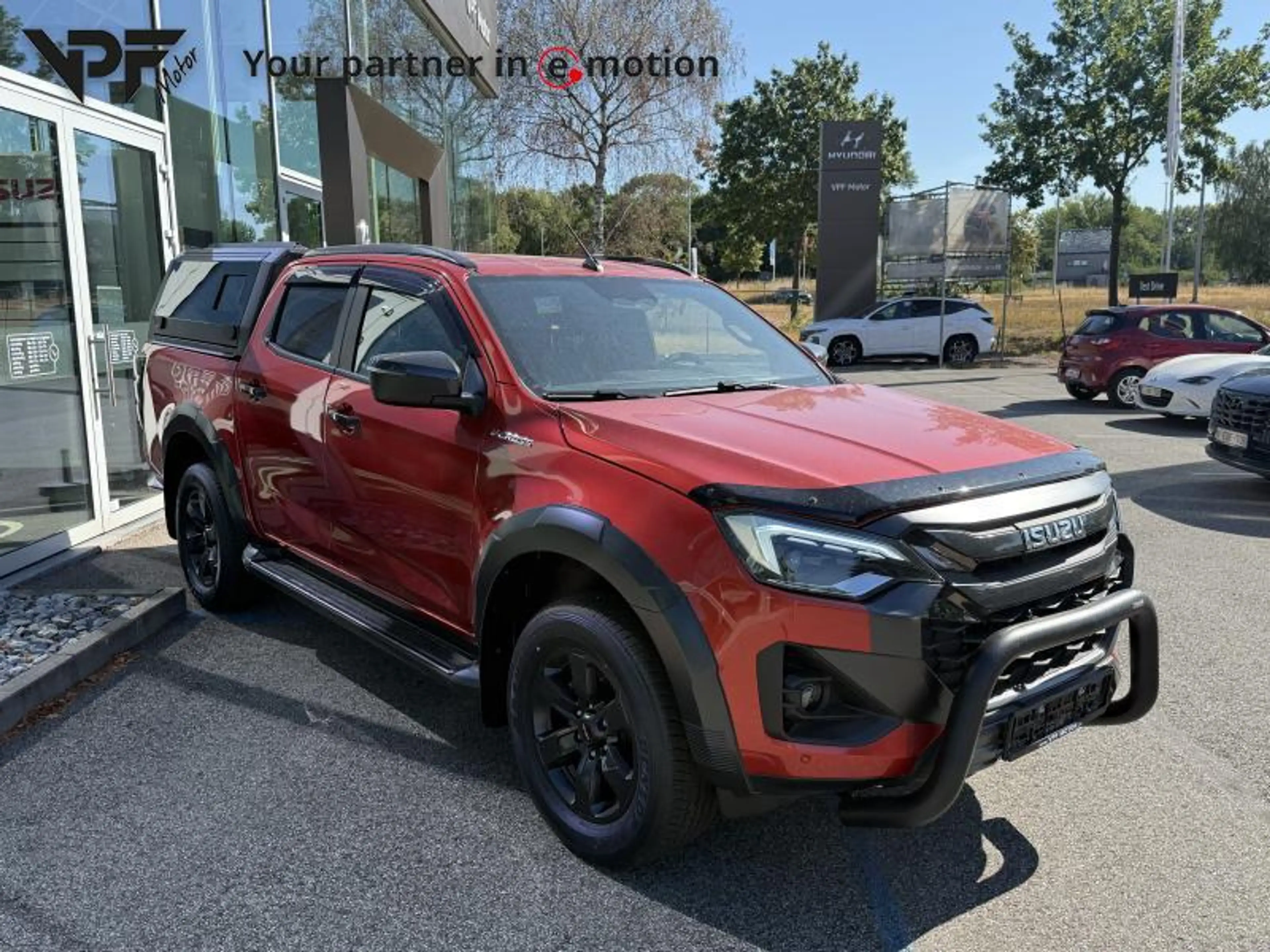 Isuzu D-Max V-Cross Hardtop/trekhaak/Bullbar/Fender — photo 4