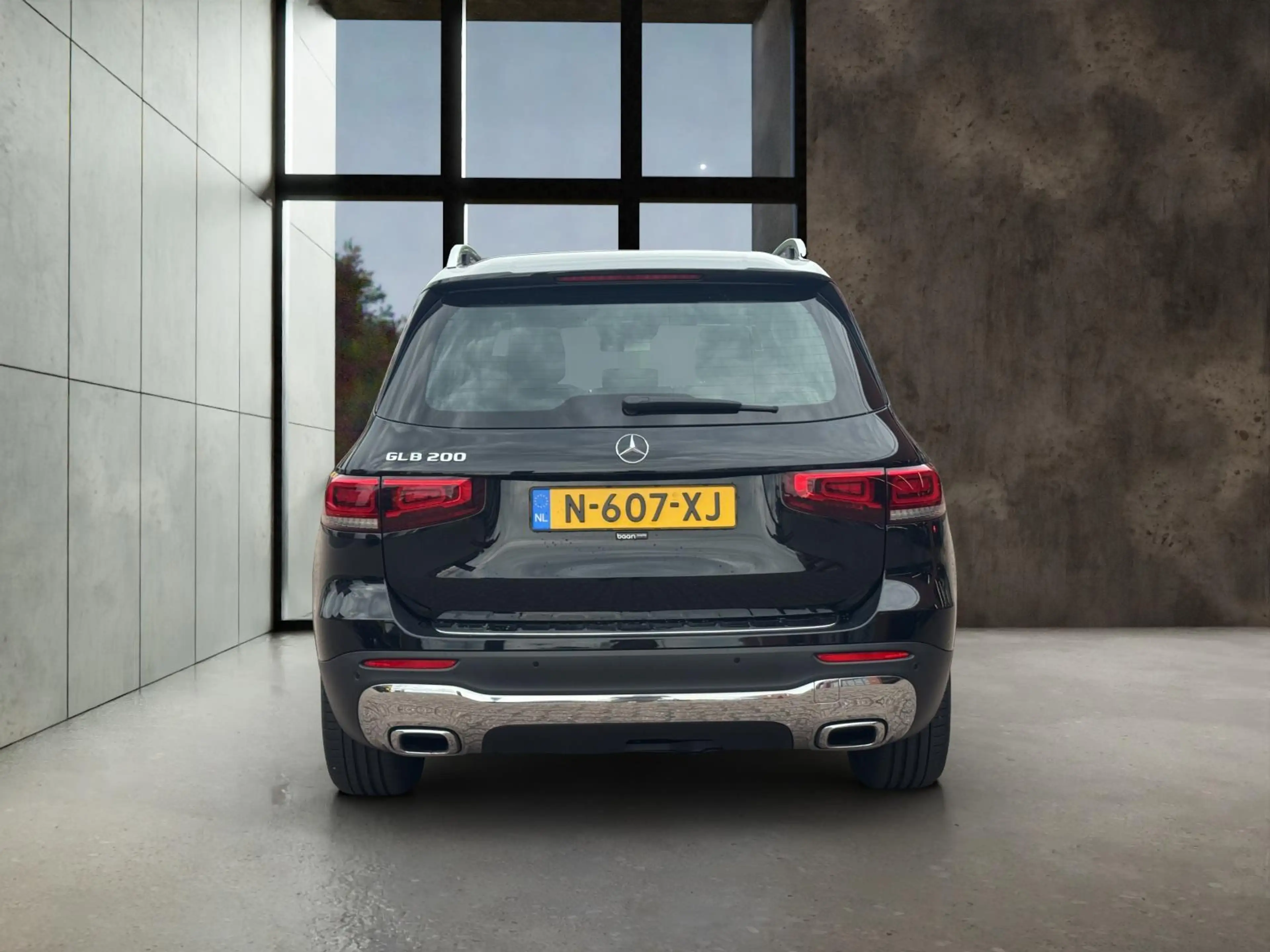 Mercedes-Benz GLB 200 Premium — photo 6