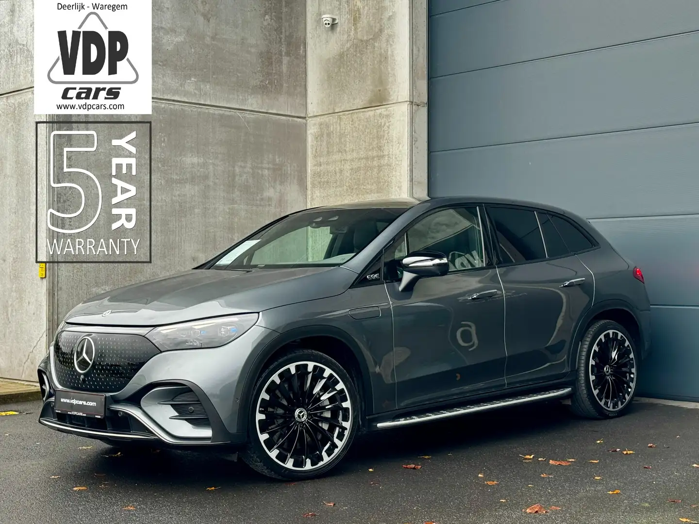 Mercedes-Benz EQE SUV 500 AMG 22'' HYPERSCREEN ACHTERAS10° PANO AIRM Gris - 1