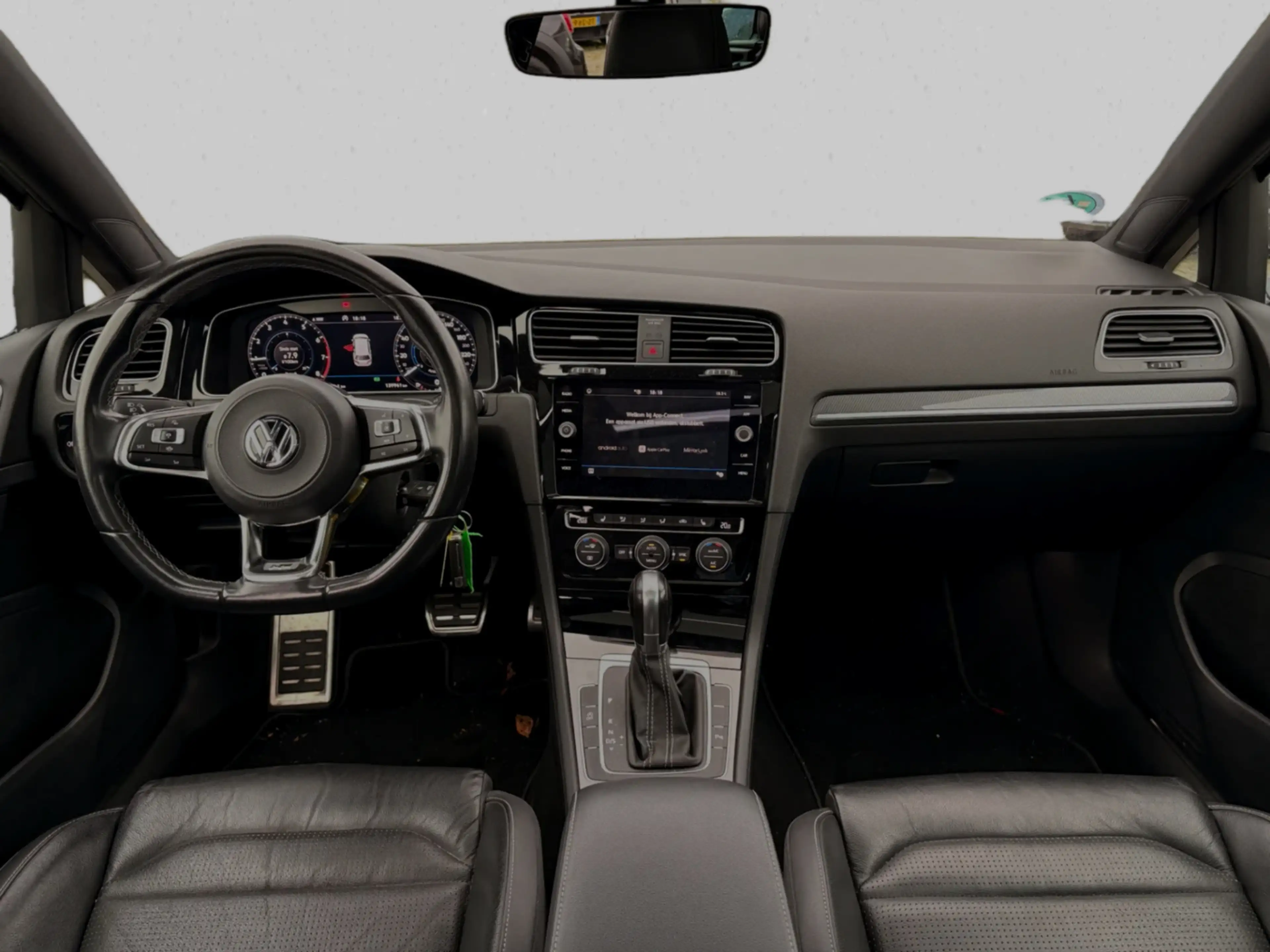 Volkswagen Golf Variant 1.5 TSI Highline Business 2x R-Line | PANO | NL-Au — photo 2