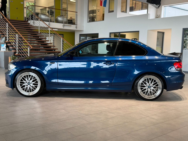 BMW 120 d Coupe*Klimaautomatik*Sport-Paket* ZV — photo 3