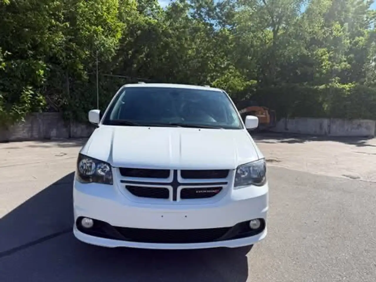 Dodge Grand Caravan снимка Dodge Grand Caravan