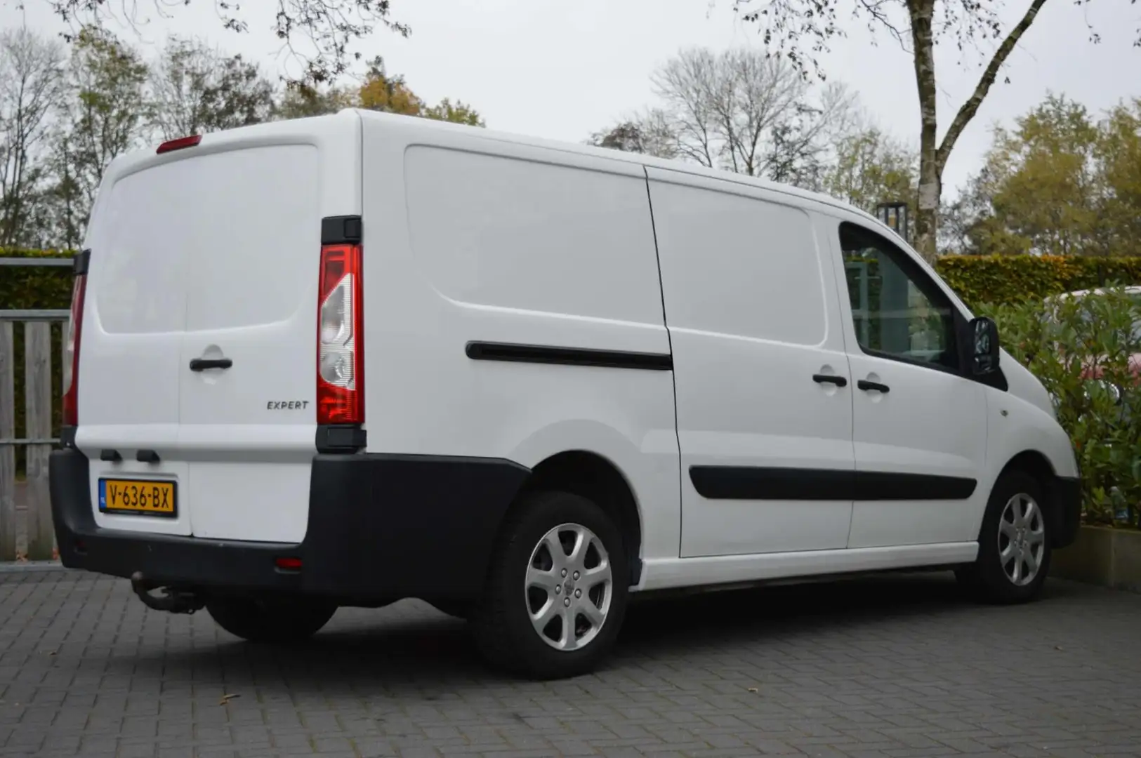 Peugeot Expert 2.0 HDI L2H1 3-zits / 2x schuifdeur Wit - 2