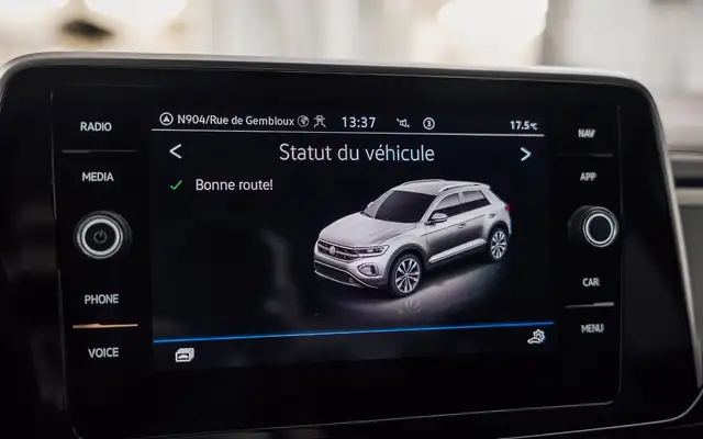Volkswagen T-Roc view 20