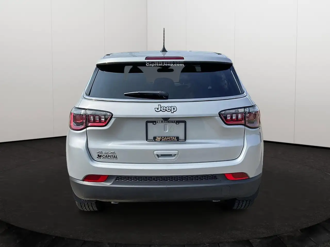 Jeep Compass снимка Jeep Compass