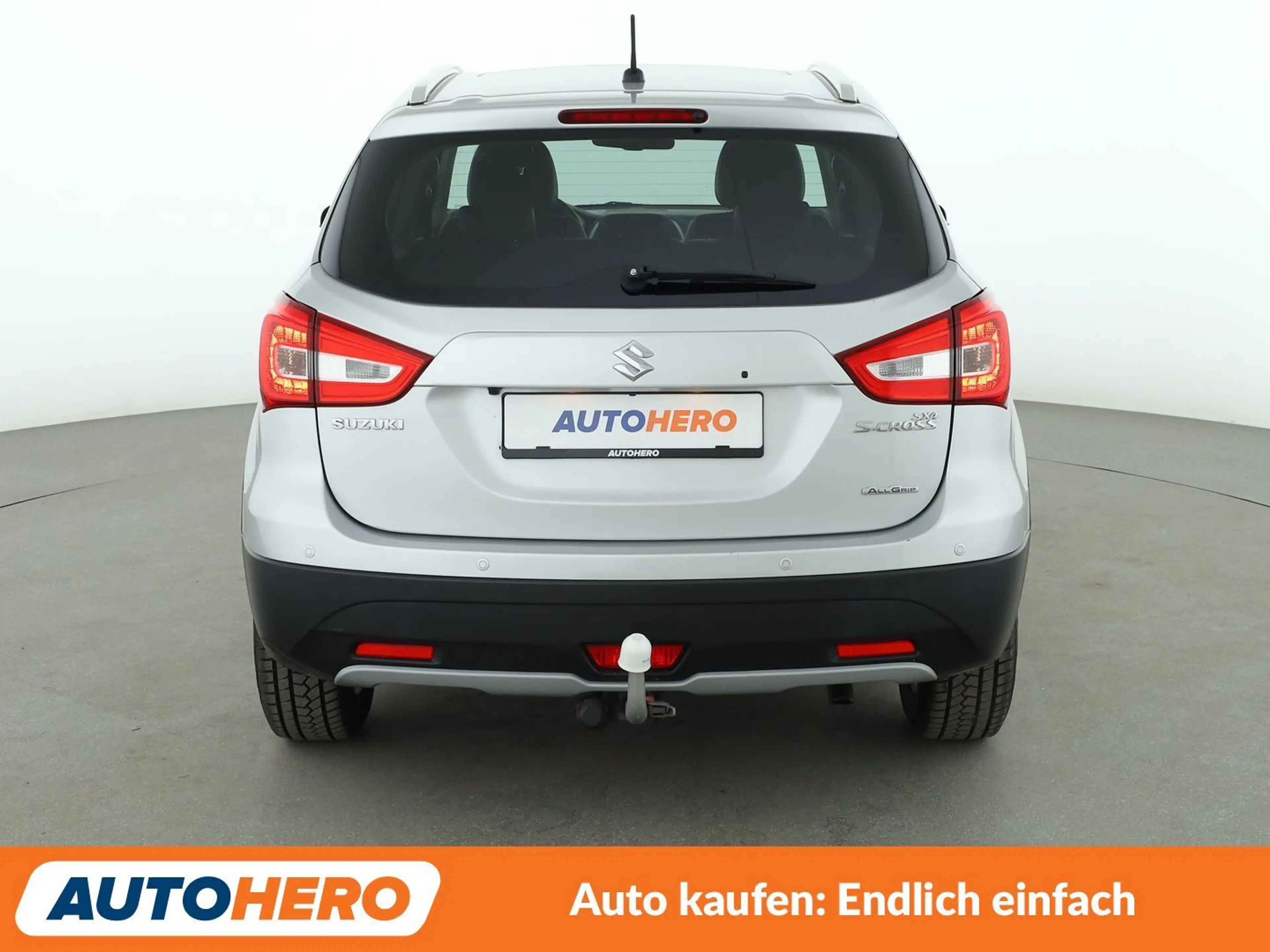 Suzuki SX4 1.6 DDiS Comfort 4x4 Aut.*NAVI*ACC*PDC*SHZ*PANO* — photo 5