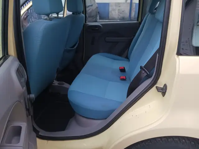 Fiat Panda view 11