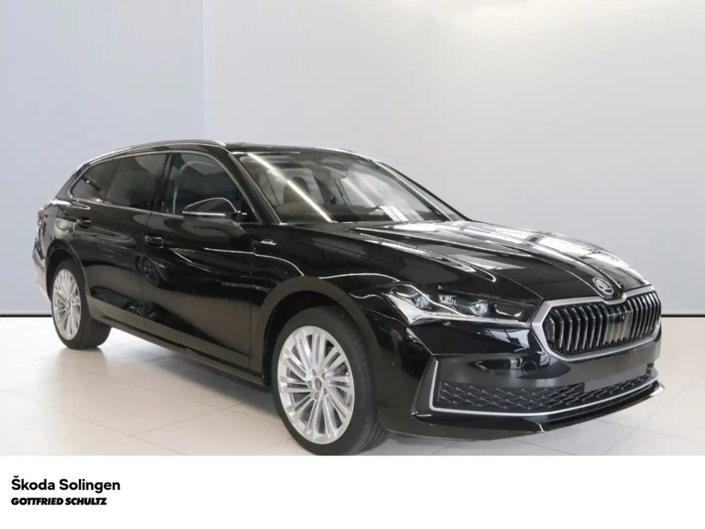 Skoda Superb Combi L&K 2.0 TDI 7-Gang DSG Panoramadach   19 LM- Schwarz - 2