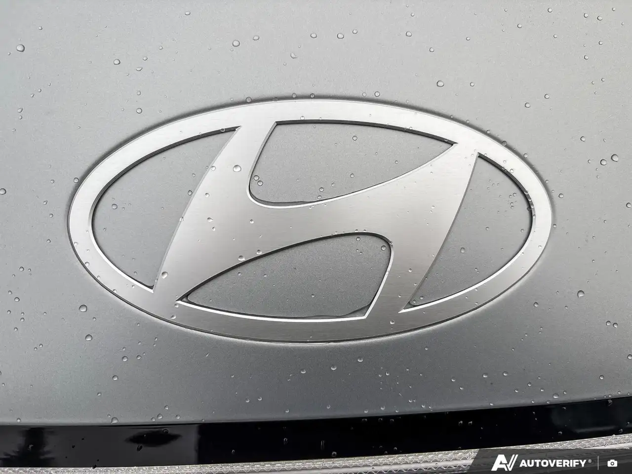 Hyundai SONATA снимка Hyundai SONATA