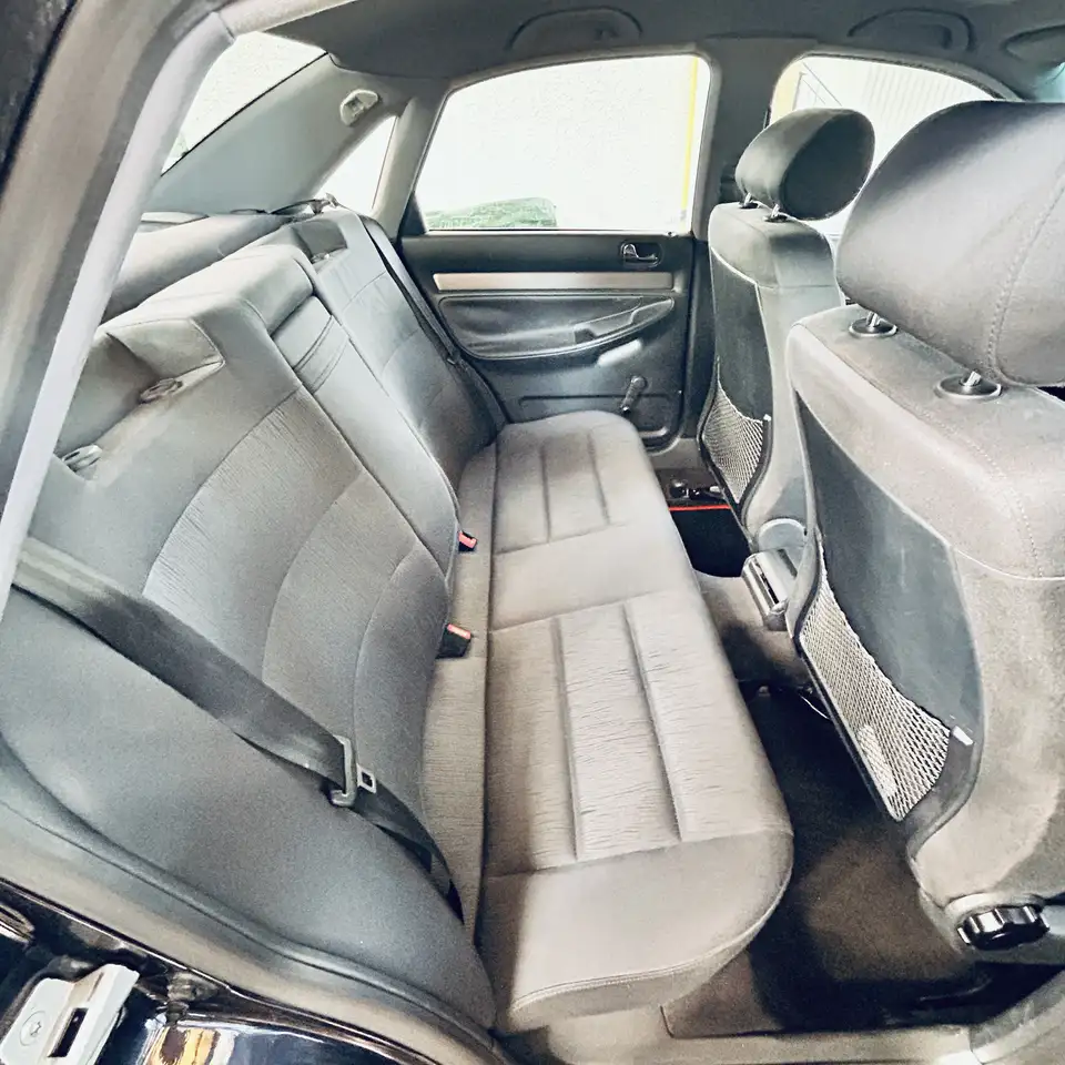 Audi A4 1.6, foto 3