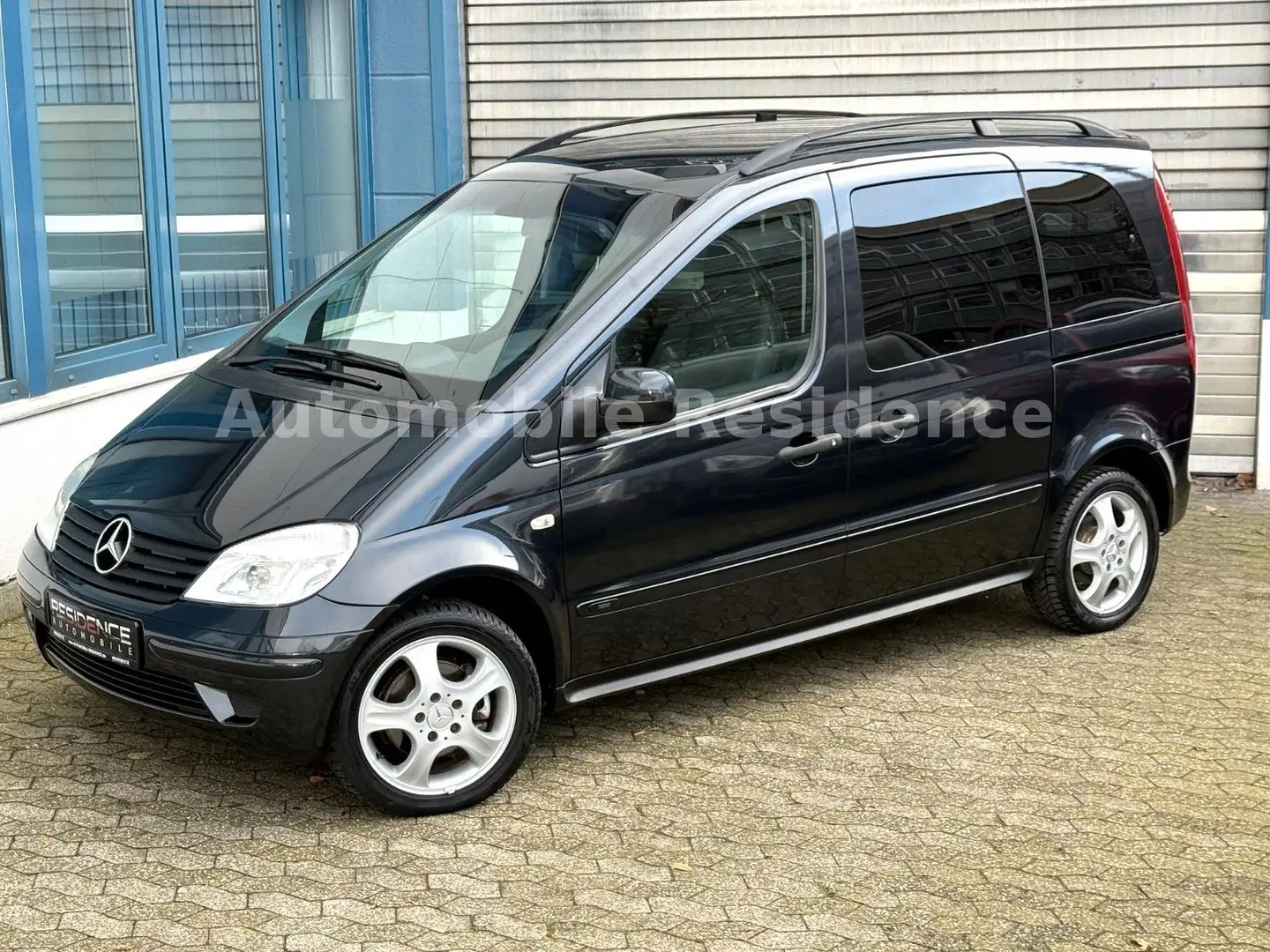 Mercedes-Benz Vaneo Compact Van 1.6 Behindertengerecht-Rampe* Zwart - 2