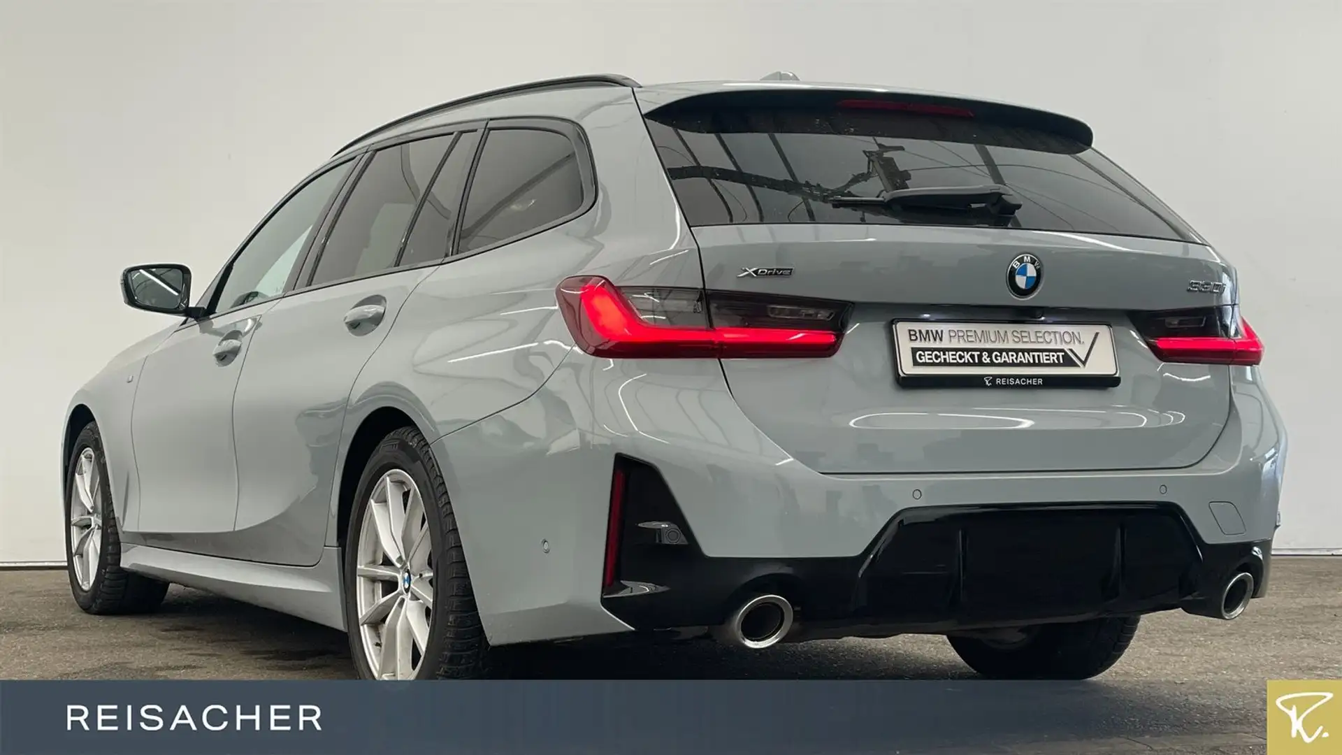 BMW 330 i A xDrive Tou MSport LCPro HUD 360° SHZ Pano Grau - 2