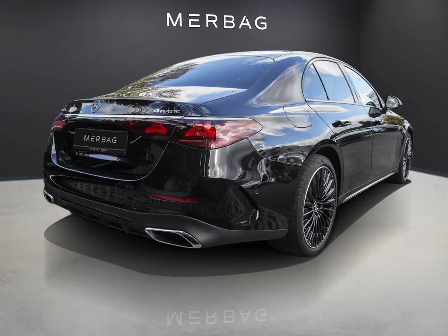 Mercedes-Benz E 400 e 4M AMG-LINE PREMIUM PLUS UPE:111.354 Schwarz - 2