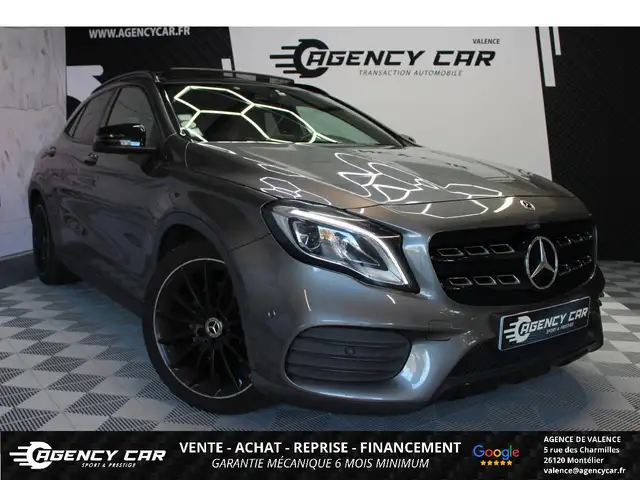 Mercedes-Benz GLA 220 GLA 220 d - Toit Panoramique - CARPLAY \u0026 Attelage