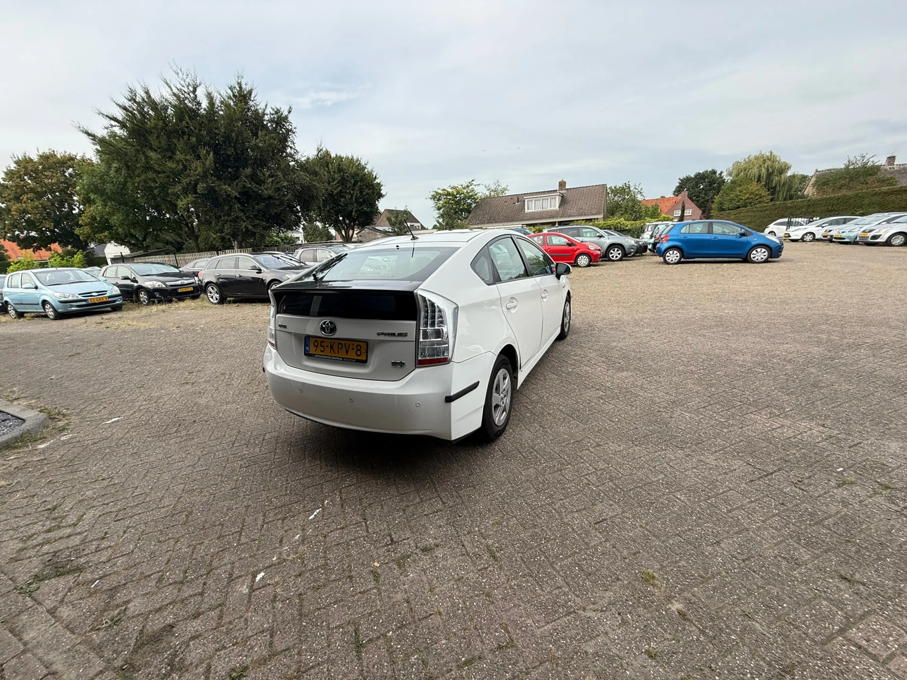 Toyota Prius 1.8 Comfort — photo 6