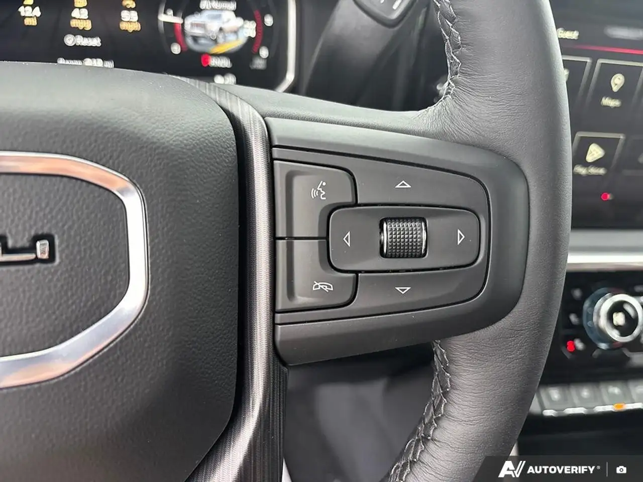 GMC Sierra 2500HD снимка GMC Sierra 2500HD