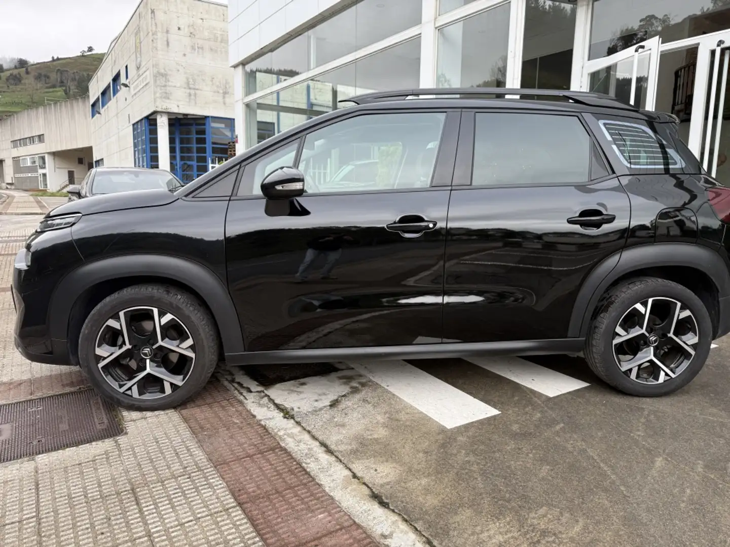 Citroen C3 Aircross BlueHDi S&S Shine Pack EAT6 120 Negro - 2