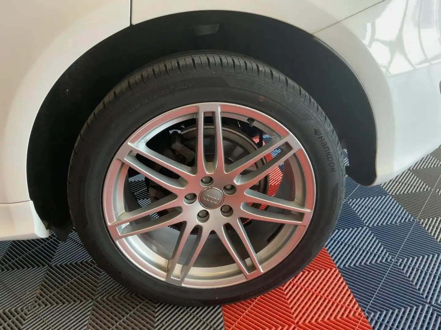 Audi Q5 Q5 I 2008 2.0 tdi Advanced quattro 170cv s-tronic Blanc - 1